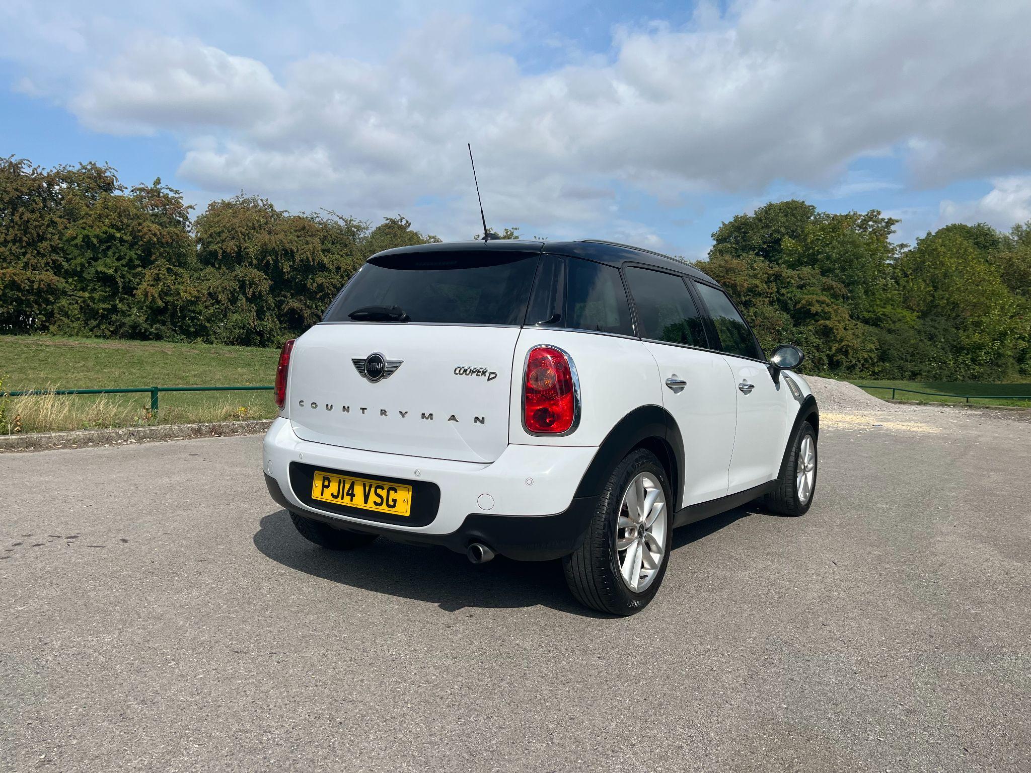 MINI Countryman 1.6 Cooper D Euro 5 (s/s) 5dr 5dr Manual 2025