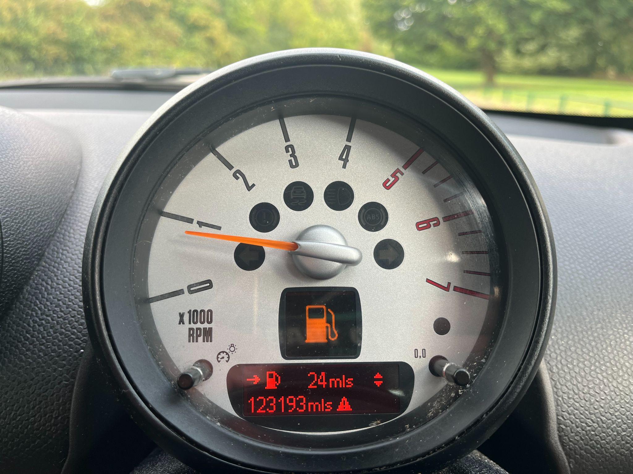 MINI Countryman 1.6 Cooper D Euro 5 (s/s) 5dr 5dr Manual 2025