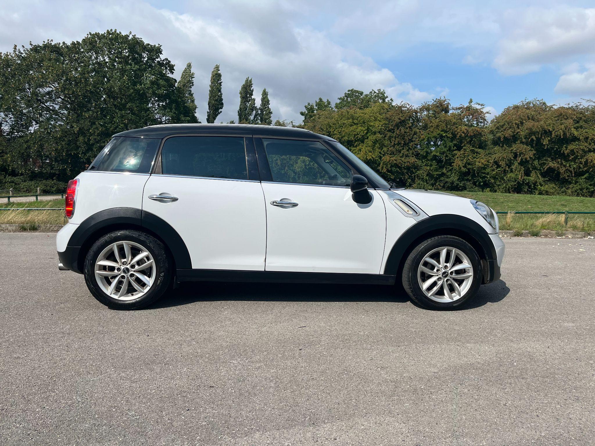 MINI Countryman 1.6 Cooper D Euro 5 (s/s) 5dr 5dr Manual 2025