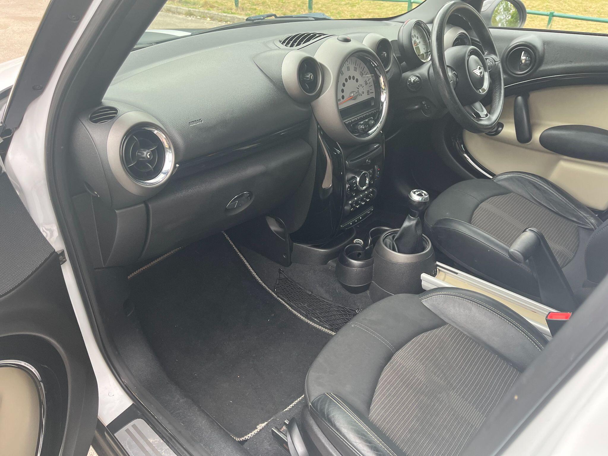 MINI Countryman 1.6 Cooper D Euro 5 (s/s) 5dr 5dr Manual 2025