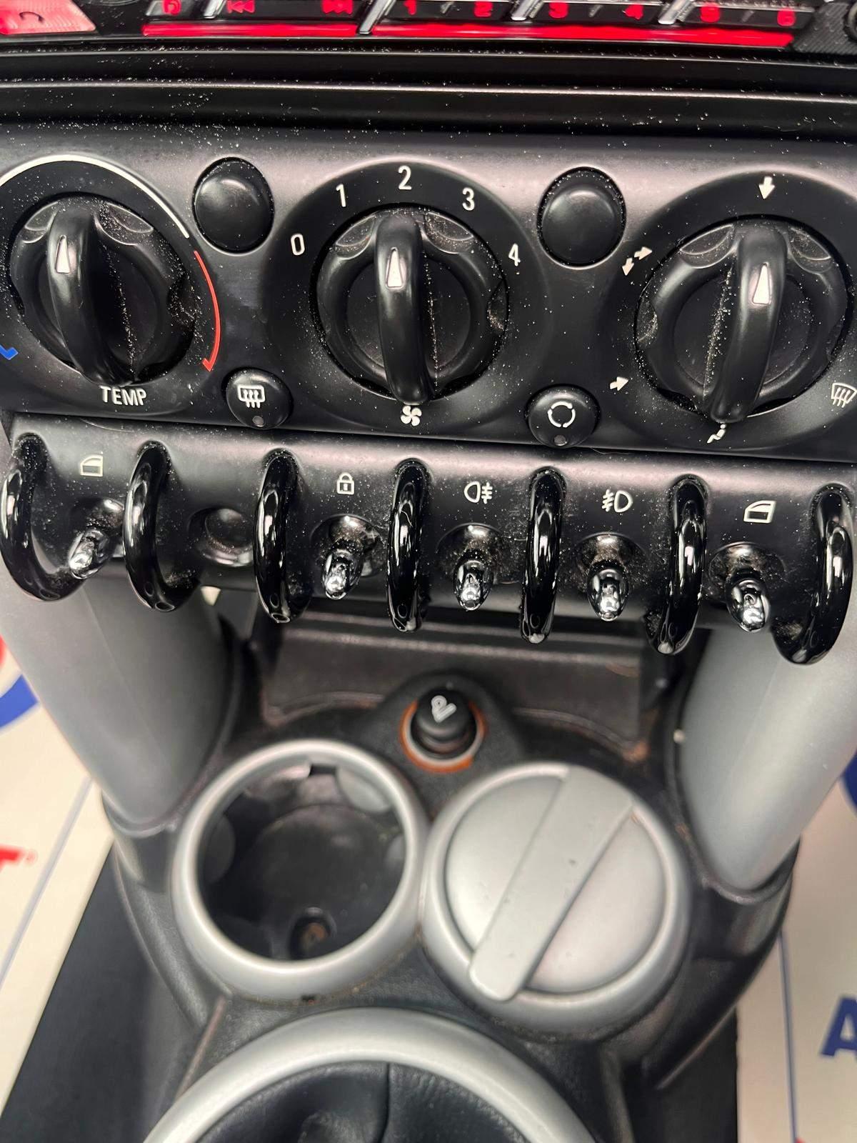 MINI Hatch 1.6 Cooper Euro 4 3dr 3dr Manual 2025