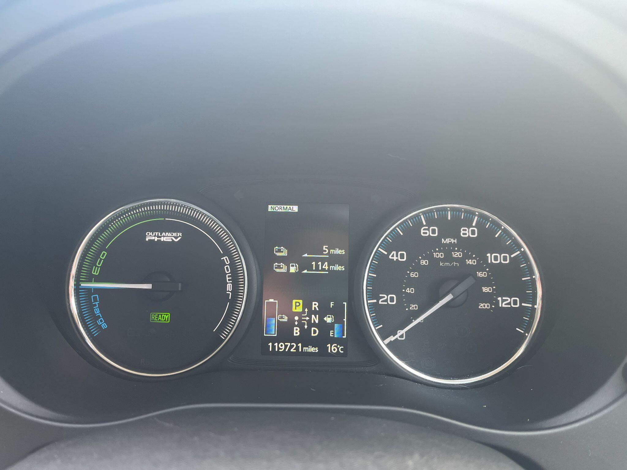 Mitsubishi Outlander 2.0h 12kWh GX4h CVT 4WD Euro 5 (s/s) 5dr 5dr Automatic 2026