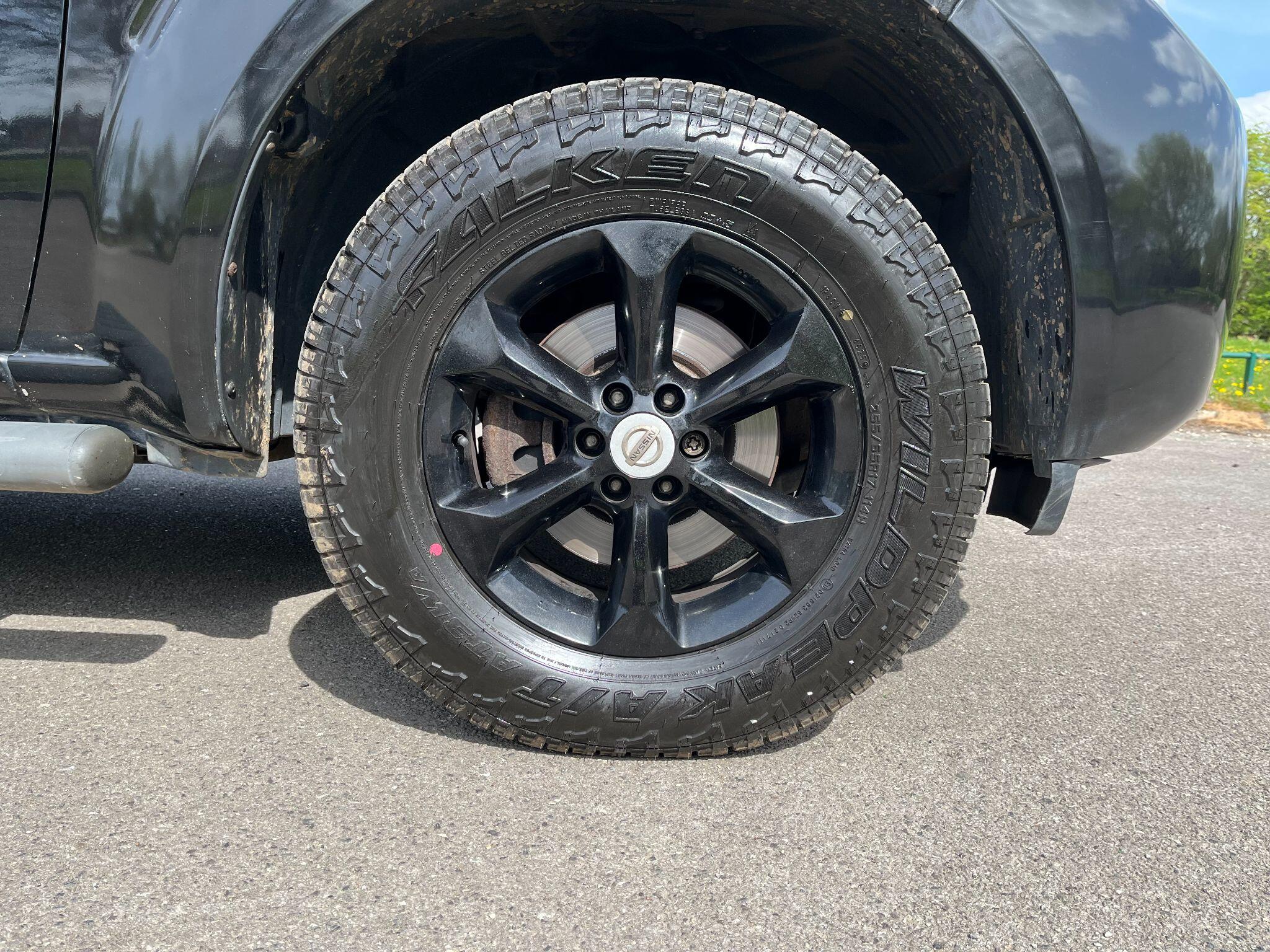 Nissan Navara 2.5 dCi Tekna Auto 4WD Euro 5 4dr 4dr Automatic 2026