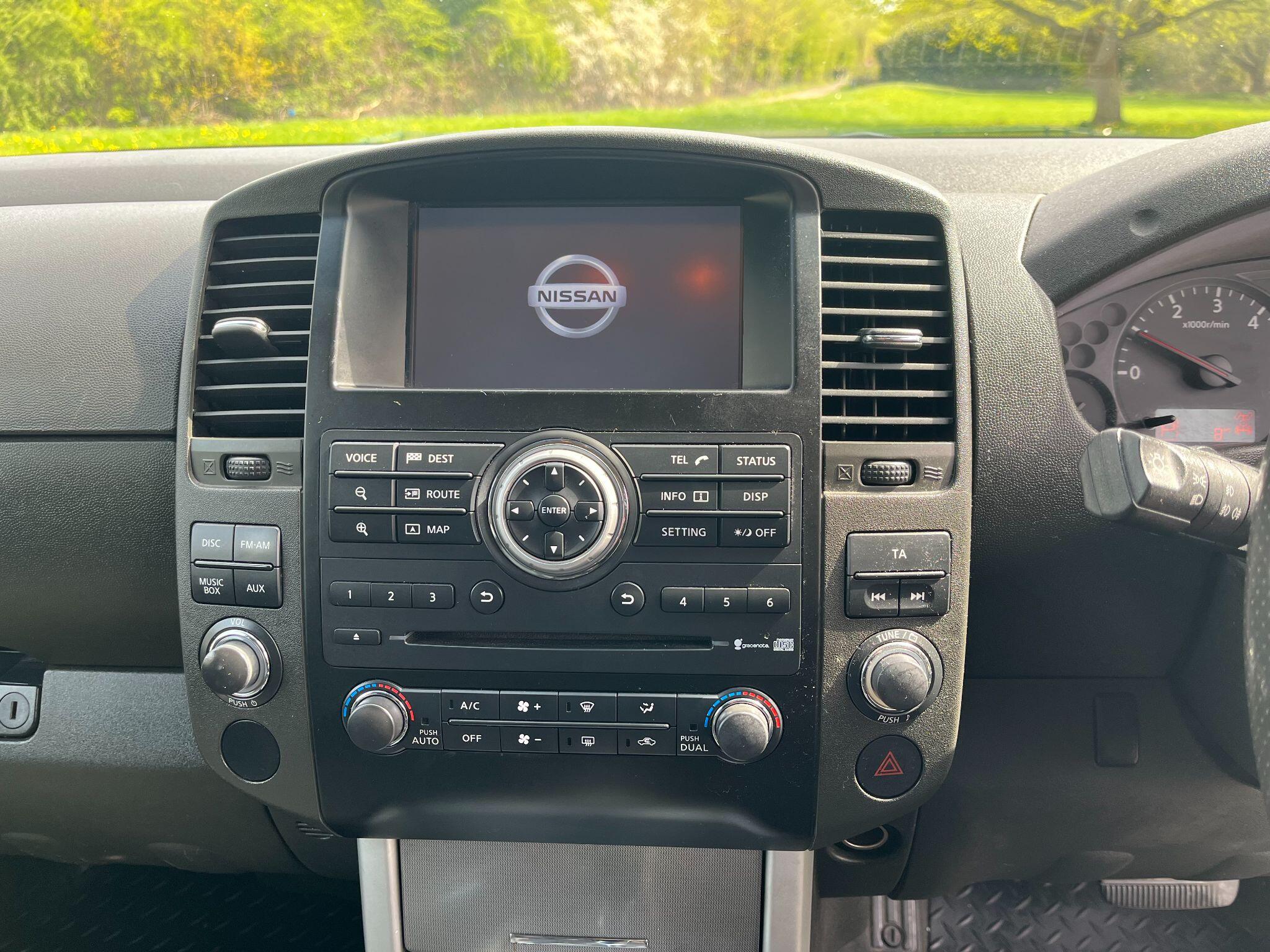 Nissan Navara 2.5 dCi Tekna Auto 4WD Euro 5 4dr 4dr Automatic 2026