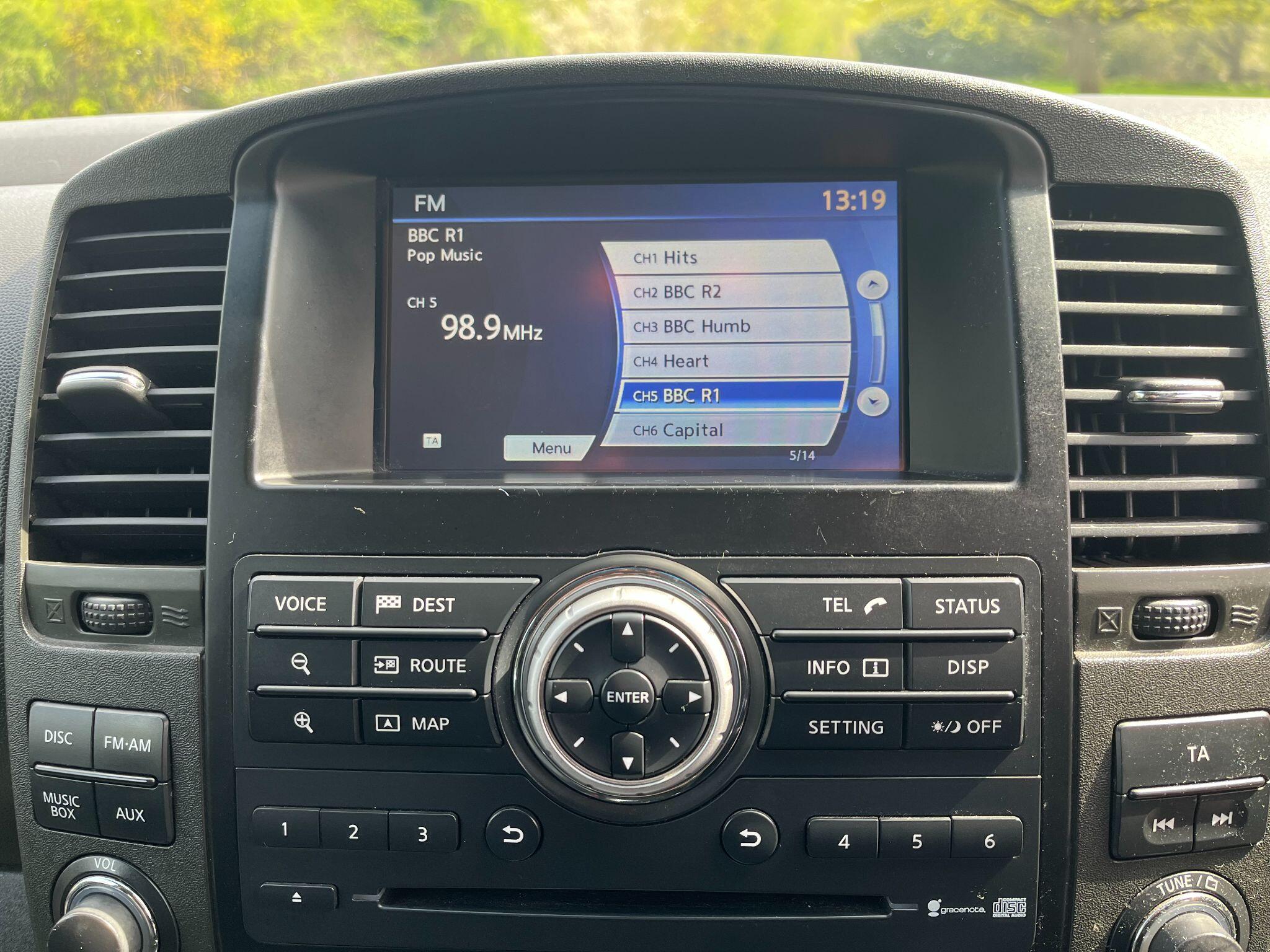 Nissan Navara 2.5 dCi Tekna Auto 4WD Euro 5 4dr 4dr Automatic 2026