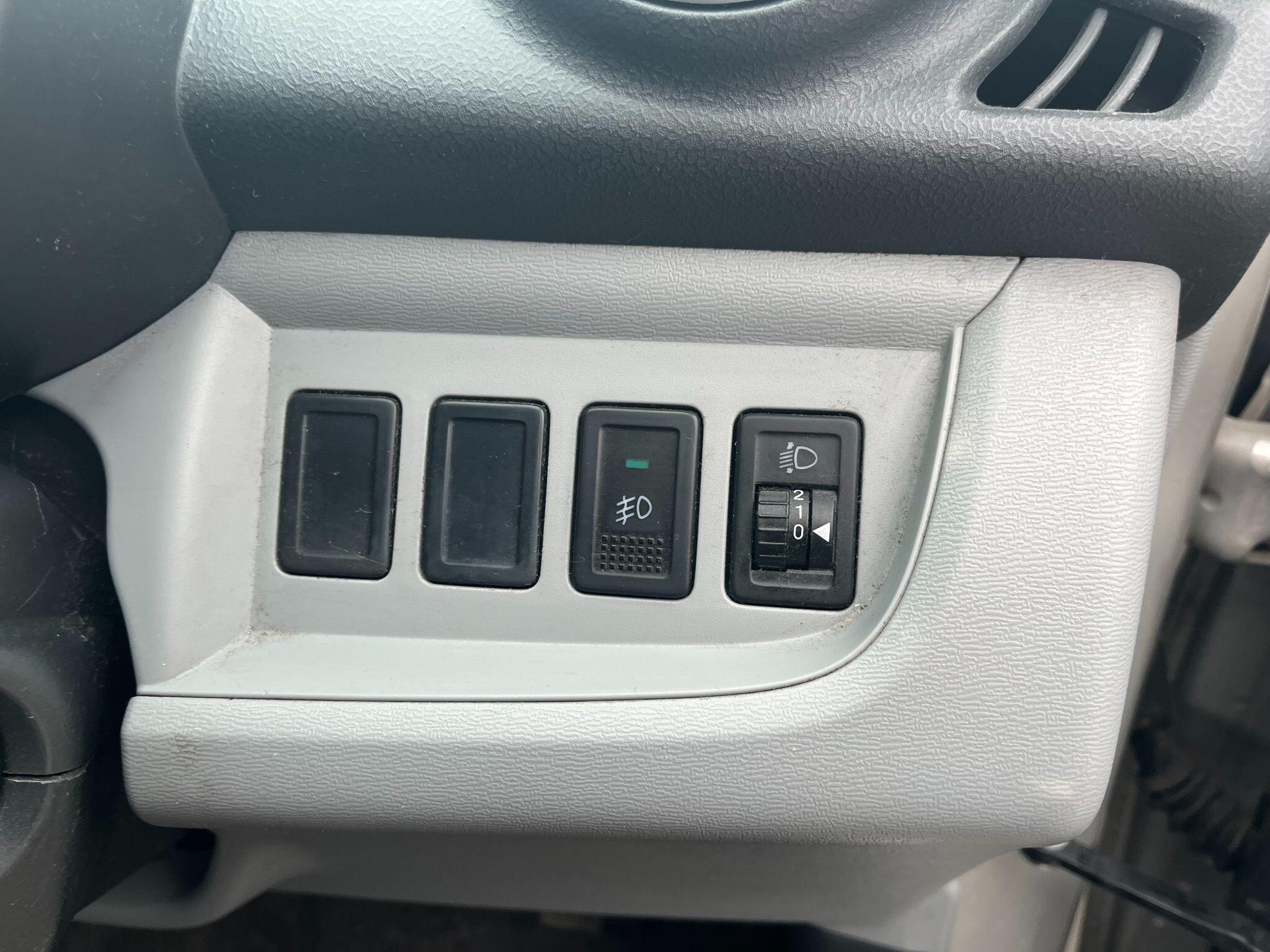 Nissan Pixo 1.0 n-tec Euro 5 5dr 5dr Manual 2025