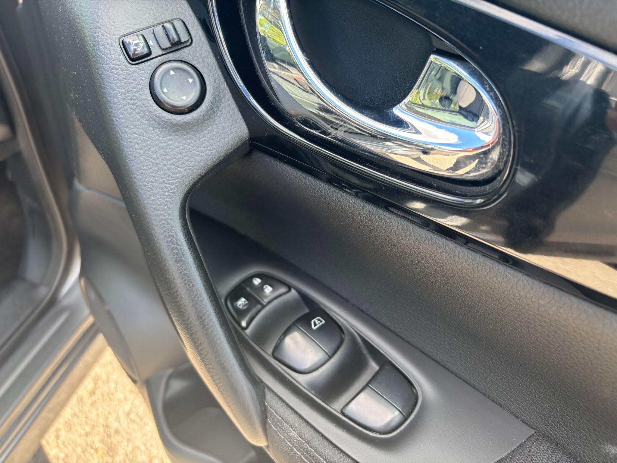 Nissan Qashqai 1.5 dCi Acenta+ 2WD Euro 5 (s/s) 5dr 5dr Manual 2025