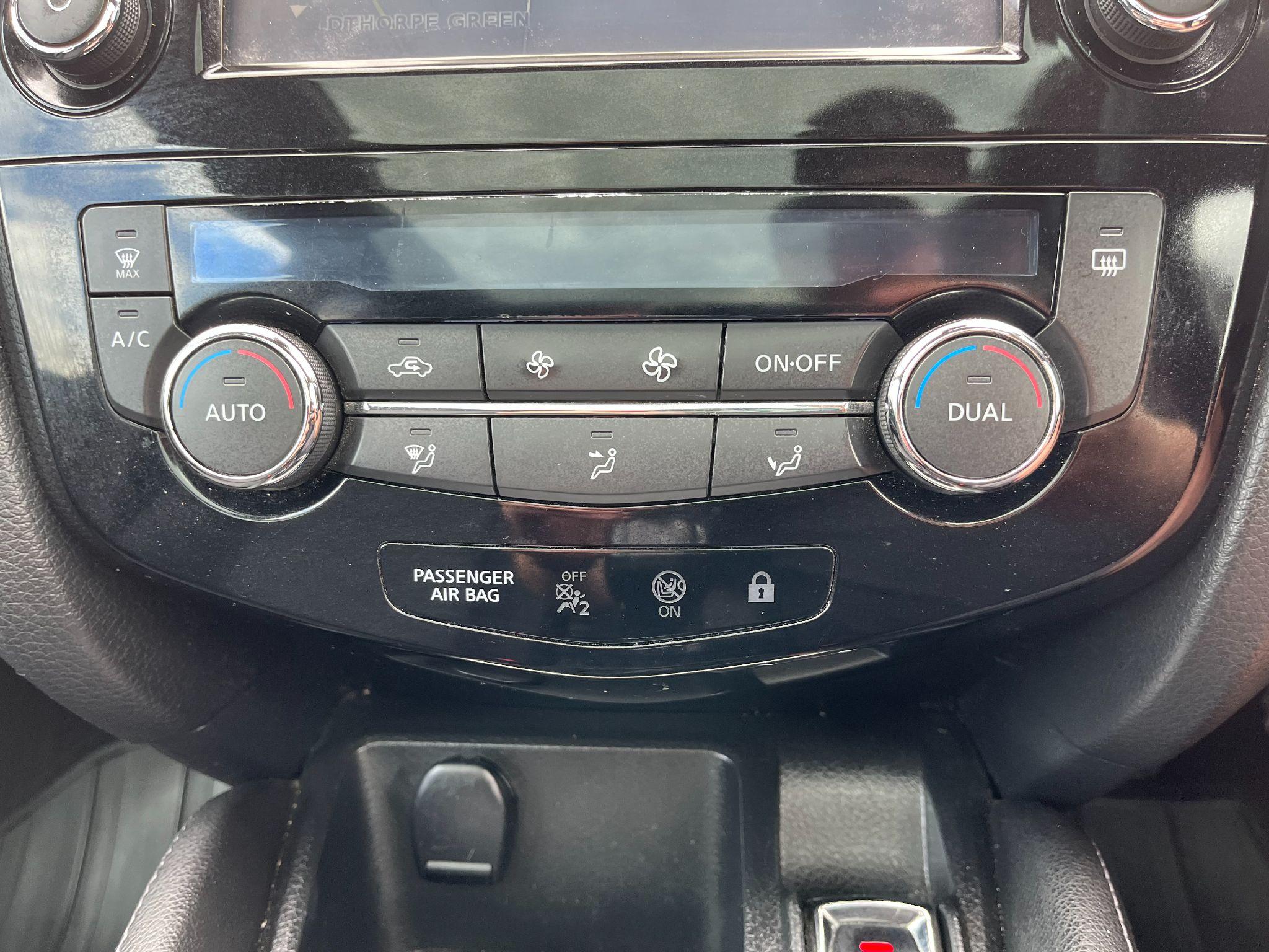 Nissan Qashqai 1.5 dCi n-tec+ 2WD Euro 5 (s/s) 5dr 5dr Manual 2025