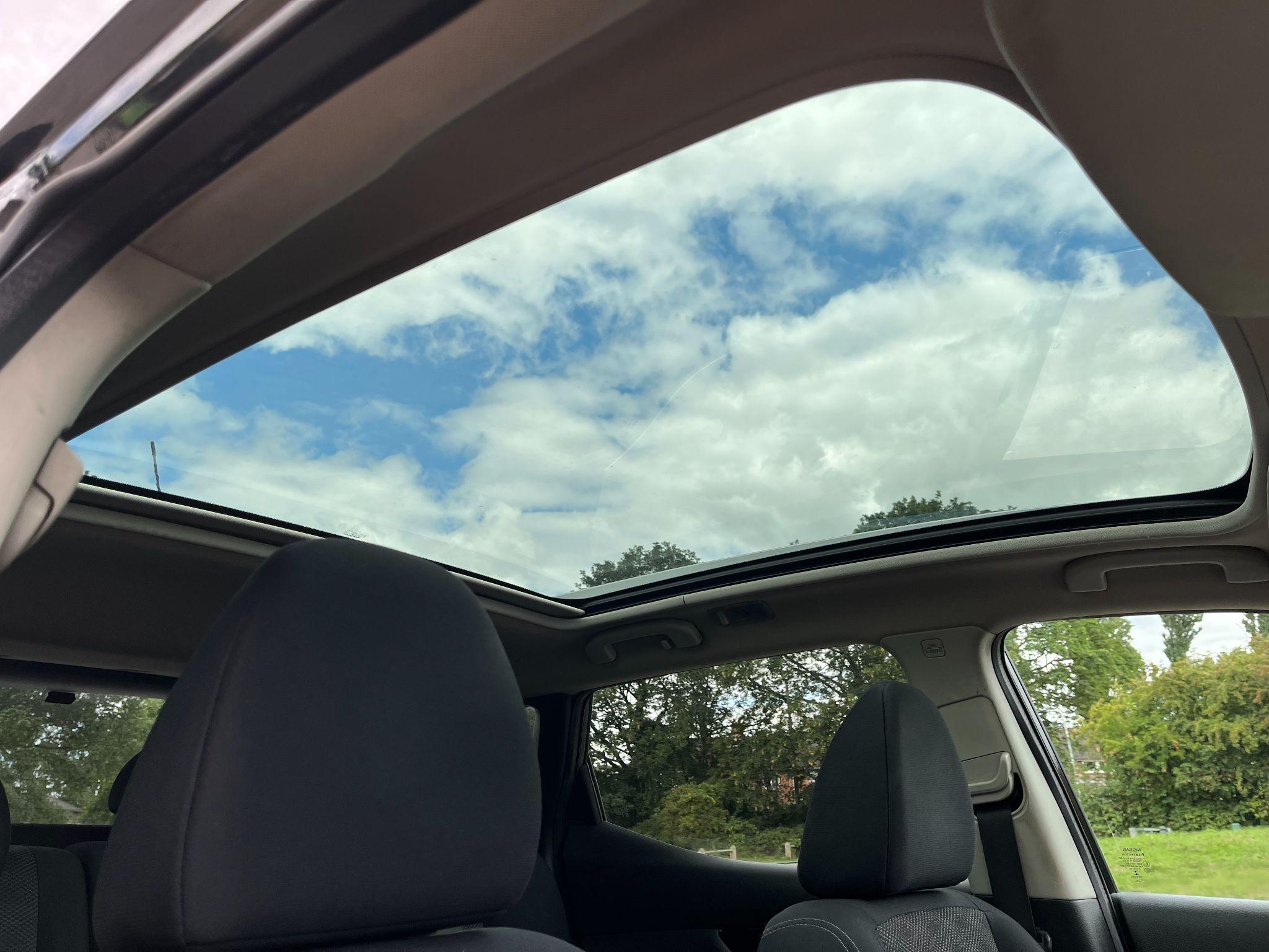 Nissan Qashqai 1.5 dCi n-tec+ 2WD Euro 5 (s/s) 5dr 5dr Manual 2025