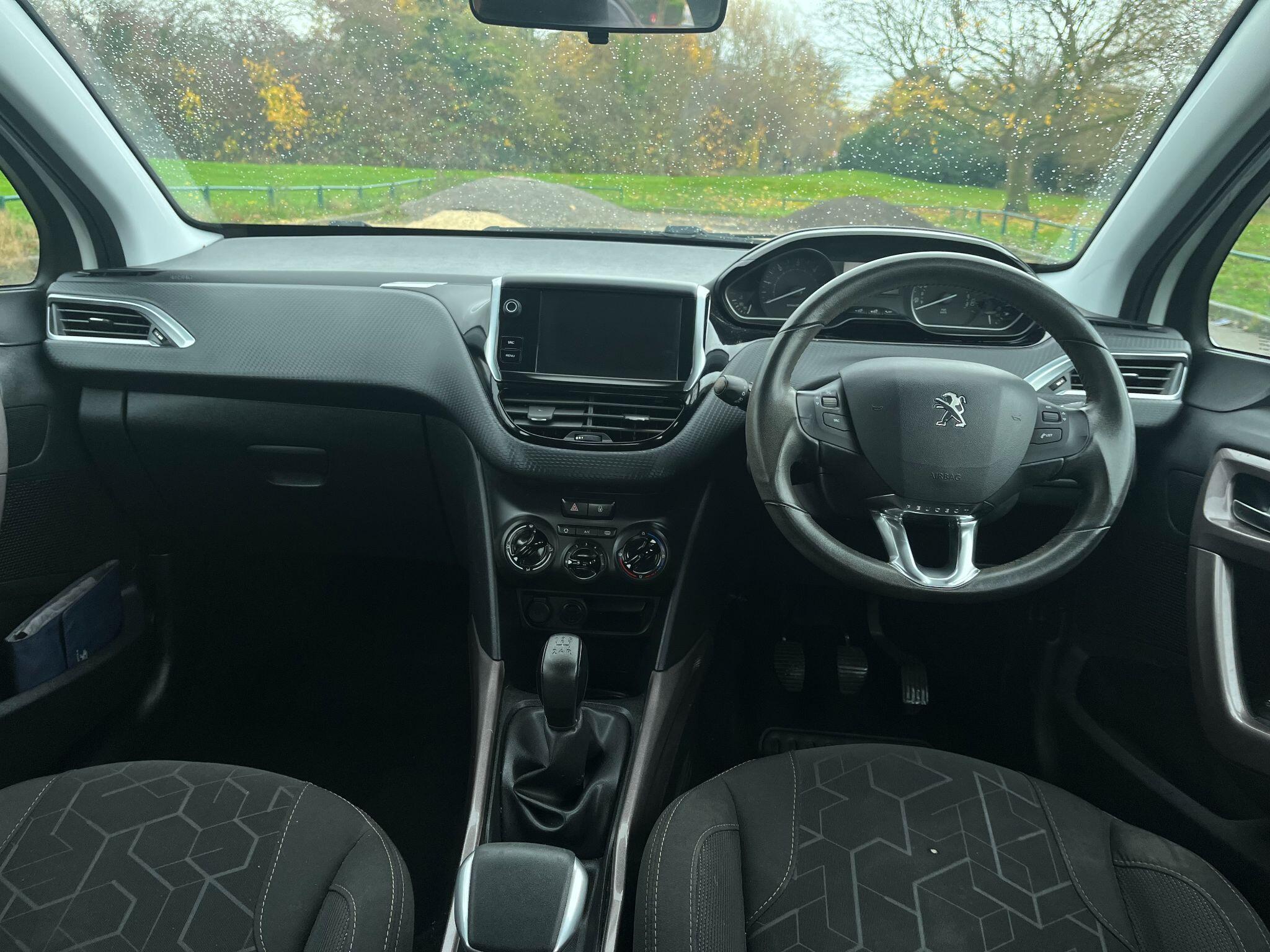 Peugeot 2008 1.6 BlueHDi Active Euro 6 5dr 5dr Manual 2025