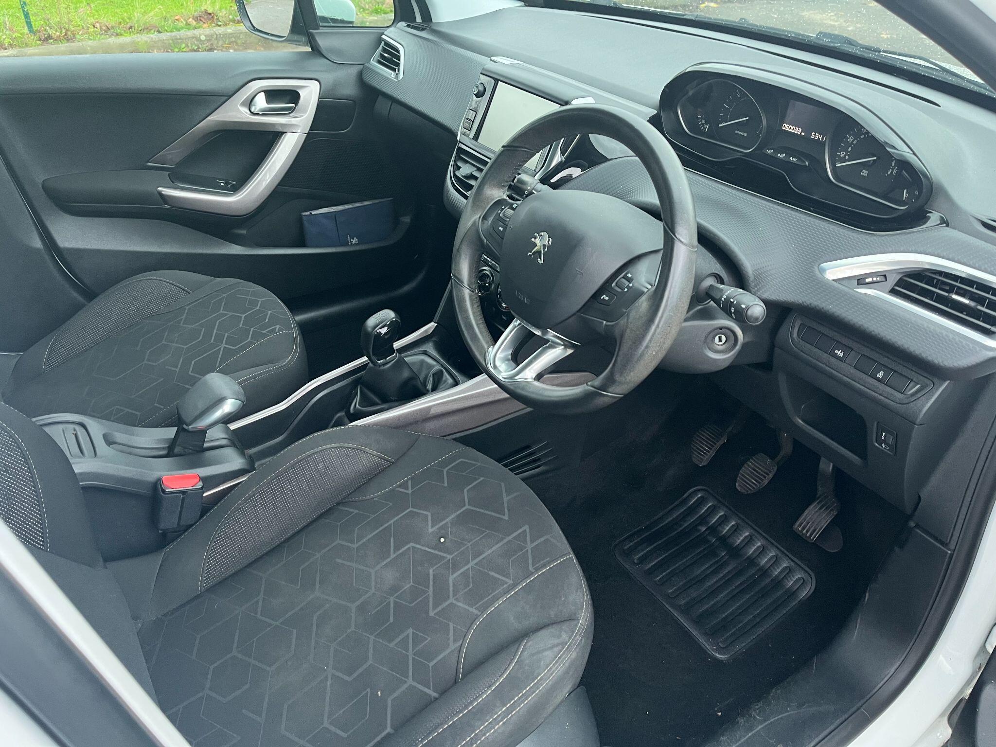 Peugeot 2008 1.6 BlueHDi Active Euro 6 5dr 5dr Manual 2025