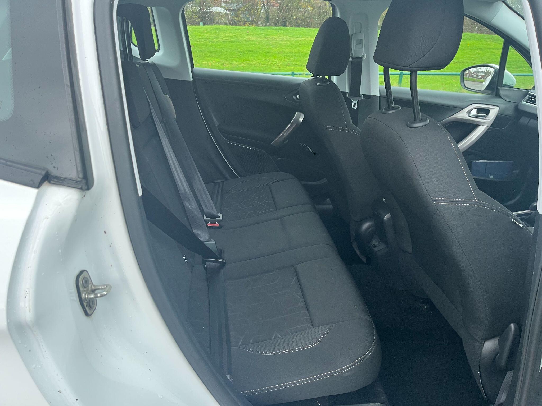 Peugeot 2008 1.6 BlueHDi Active Euro 6 5dr 5dr Manual 2025