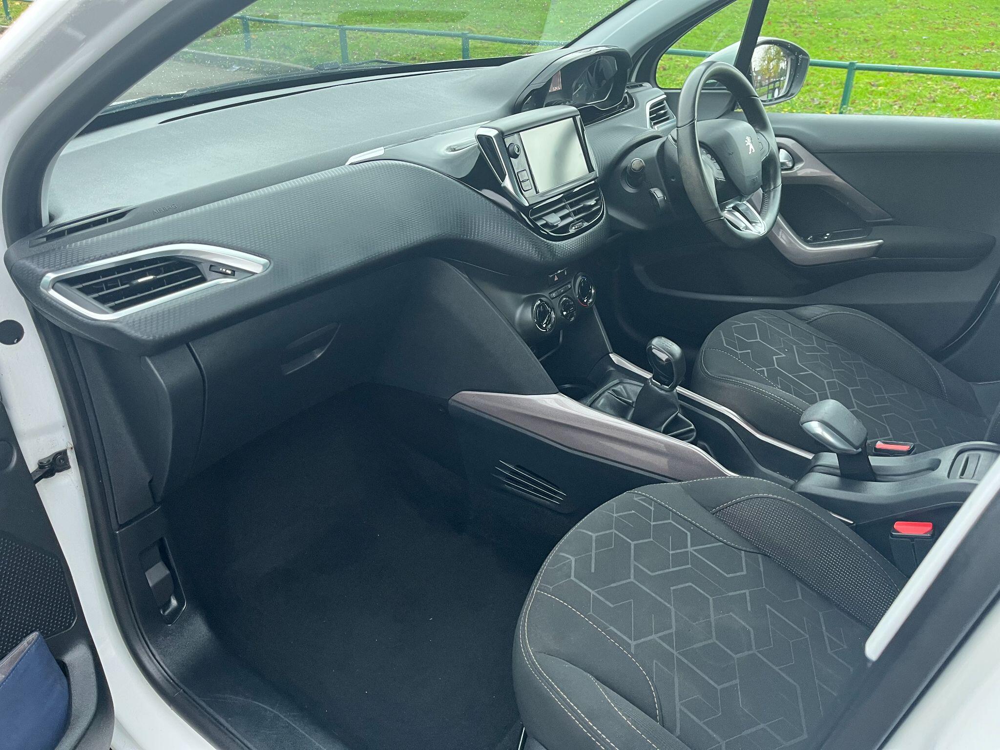 Peugeot 2008 1.6 BlueHDi Active Euro 6 5dr 5dr Manual 2025