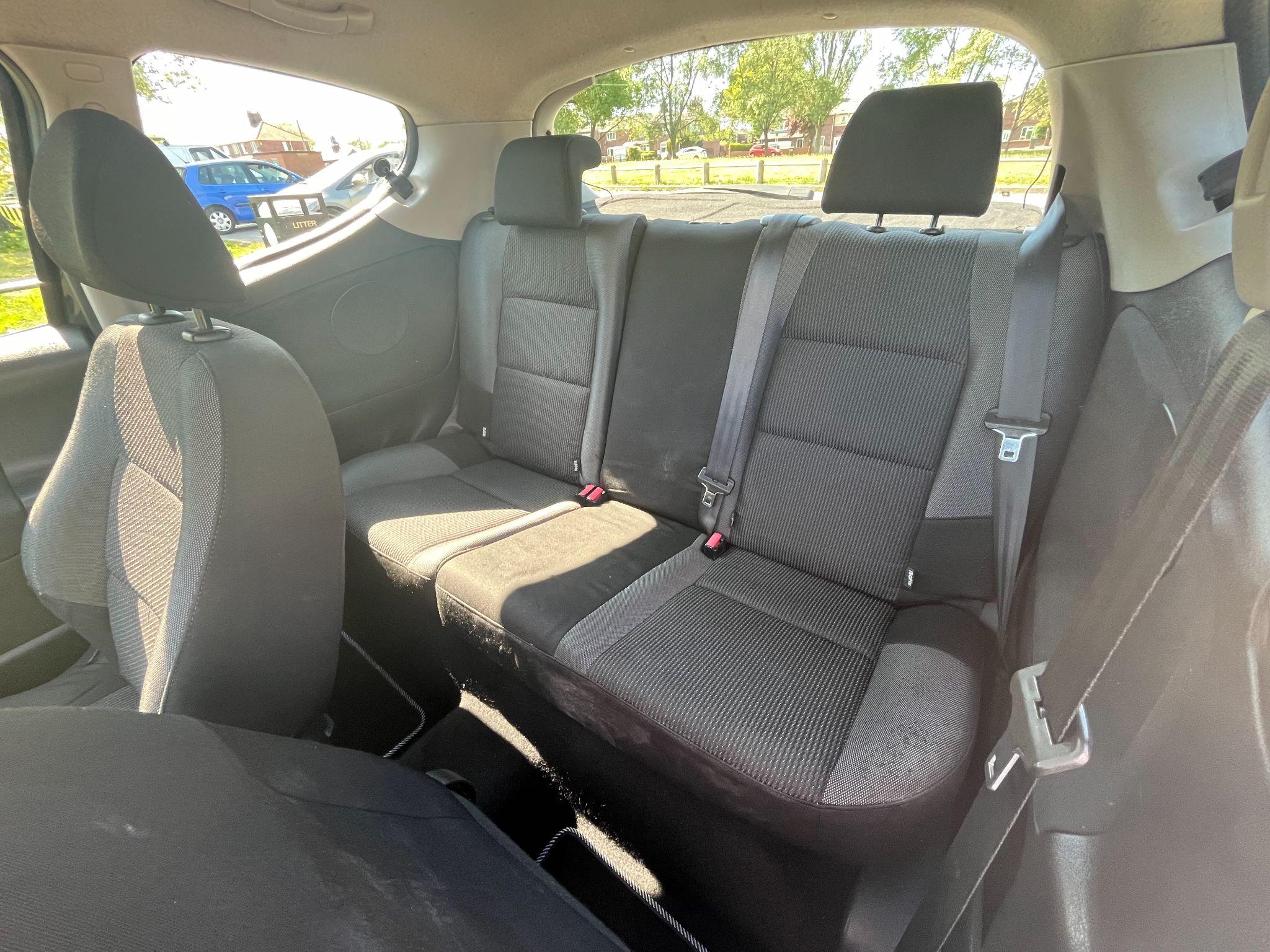 Peugeot 207 1.4 VTi S Euro 5 3dr (A/C) 3dr Manual 2025