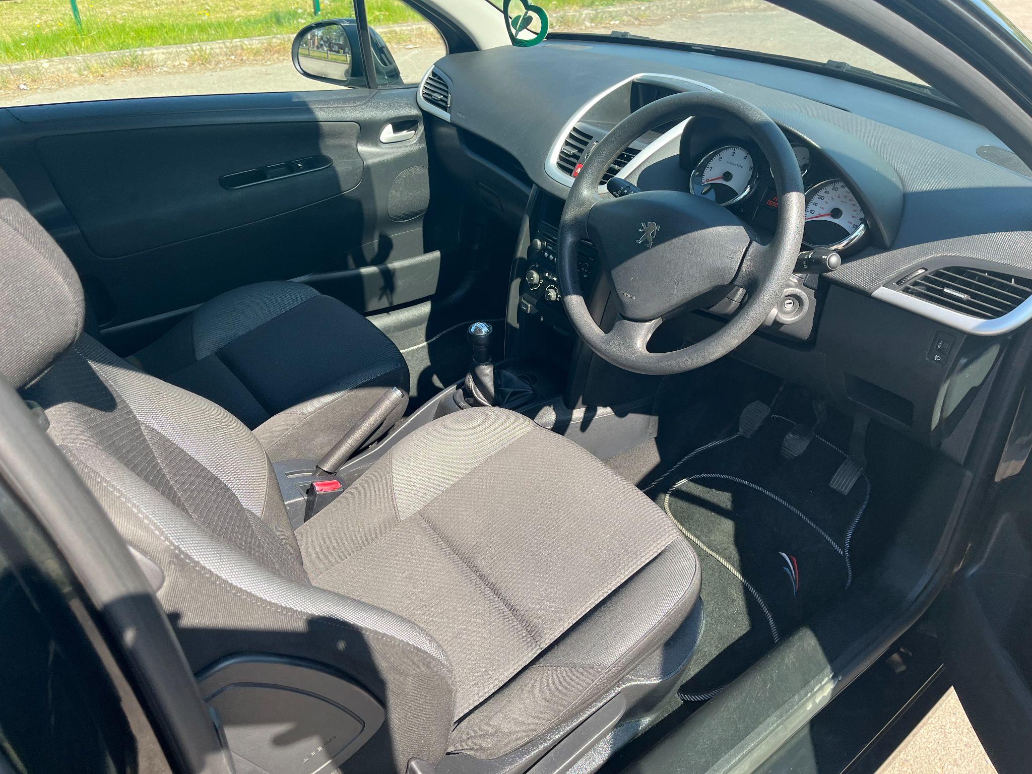 Peugeot 207 1.4 VTi S Euro 5 3dr (A/C) 3dr Manual 2025