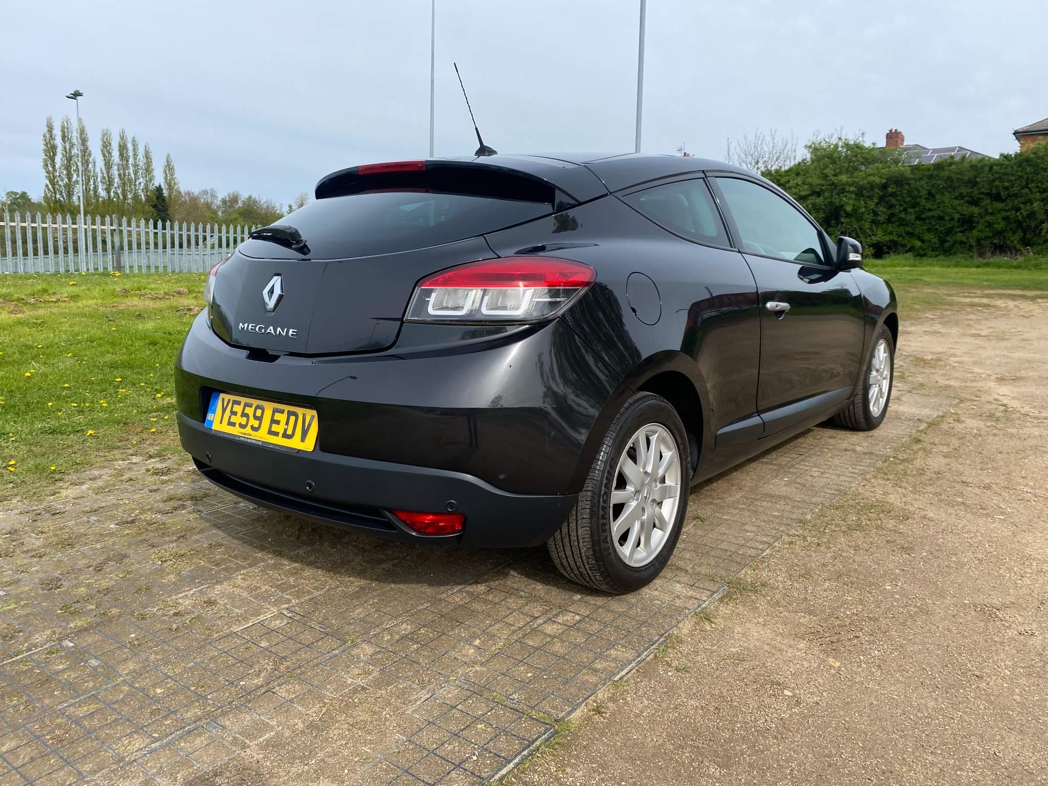 Renault Megane 1.9L PRIVILEGE DCI Coupe 3dr Diesel Manual Euro 4 (130 bhp) 3dr Manual 2025
