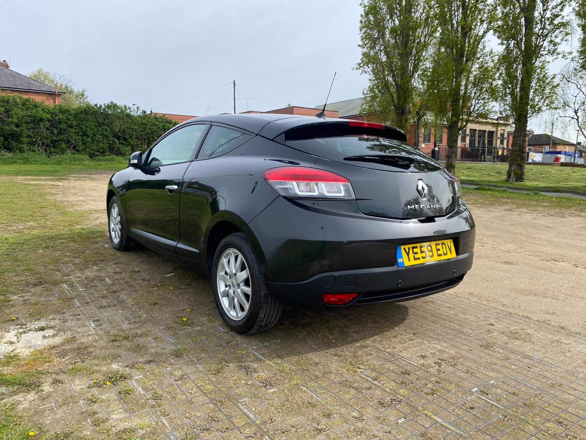 Renault Megane 1.9L PRIVILEGE DCI Coupe 3dr Diesel Manual Euro 4 (130 bhp) 3dr Manual 2025
