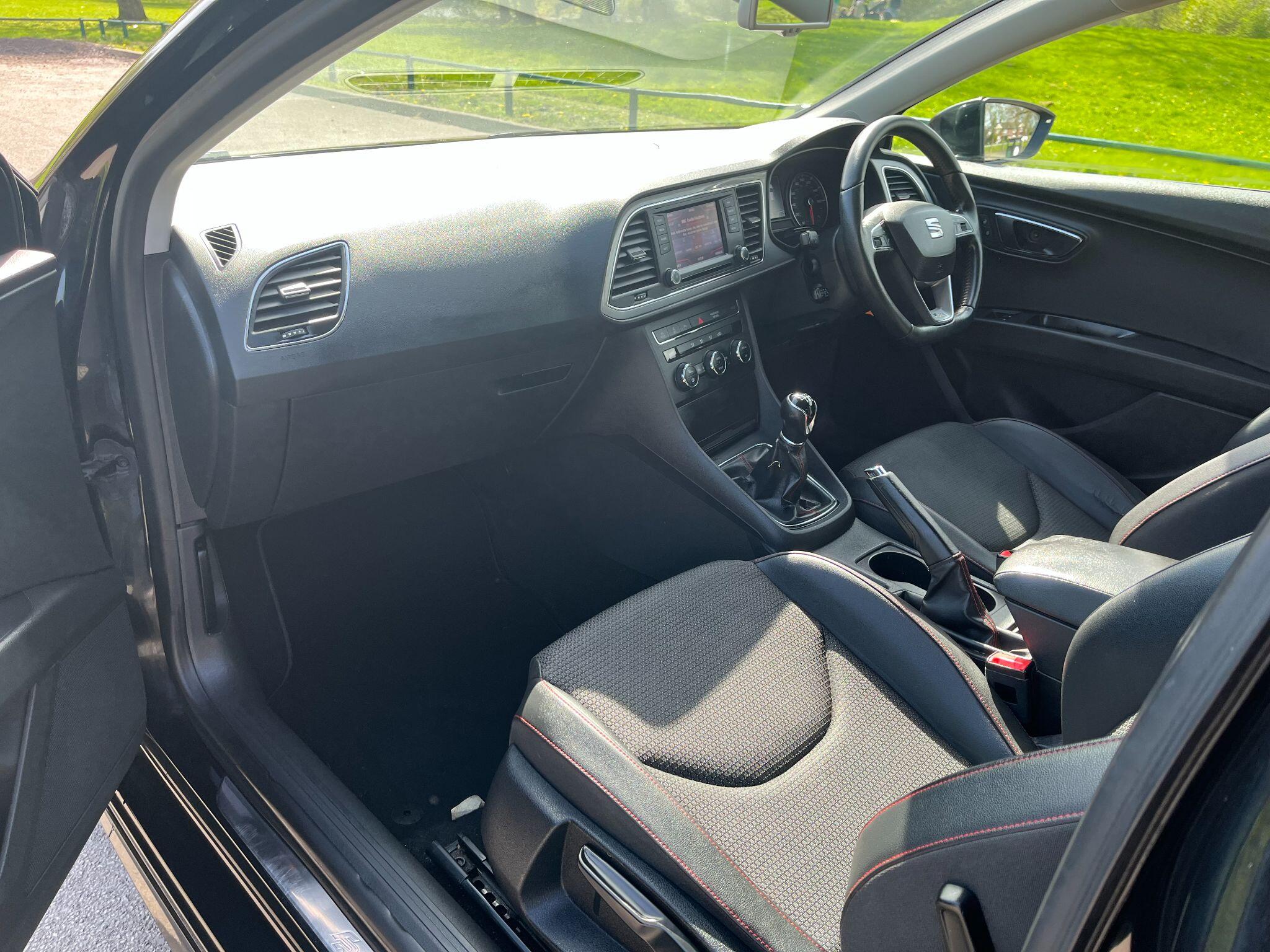 Seat Leon 2.0 TDI CR FR Sport Coupe Euro 5 (s/s) 3dr 3dr Manual 2026