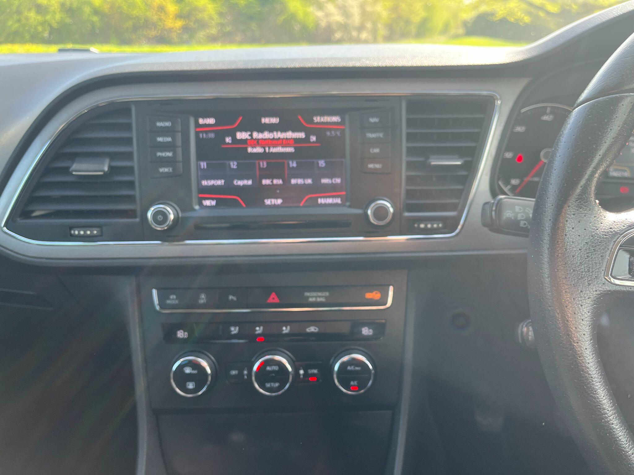 Seat Leon 2.0 TDI CR FR Sport Coupe Euro 5 (s/s) 3dr 3dr Manual 2026