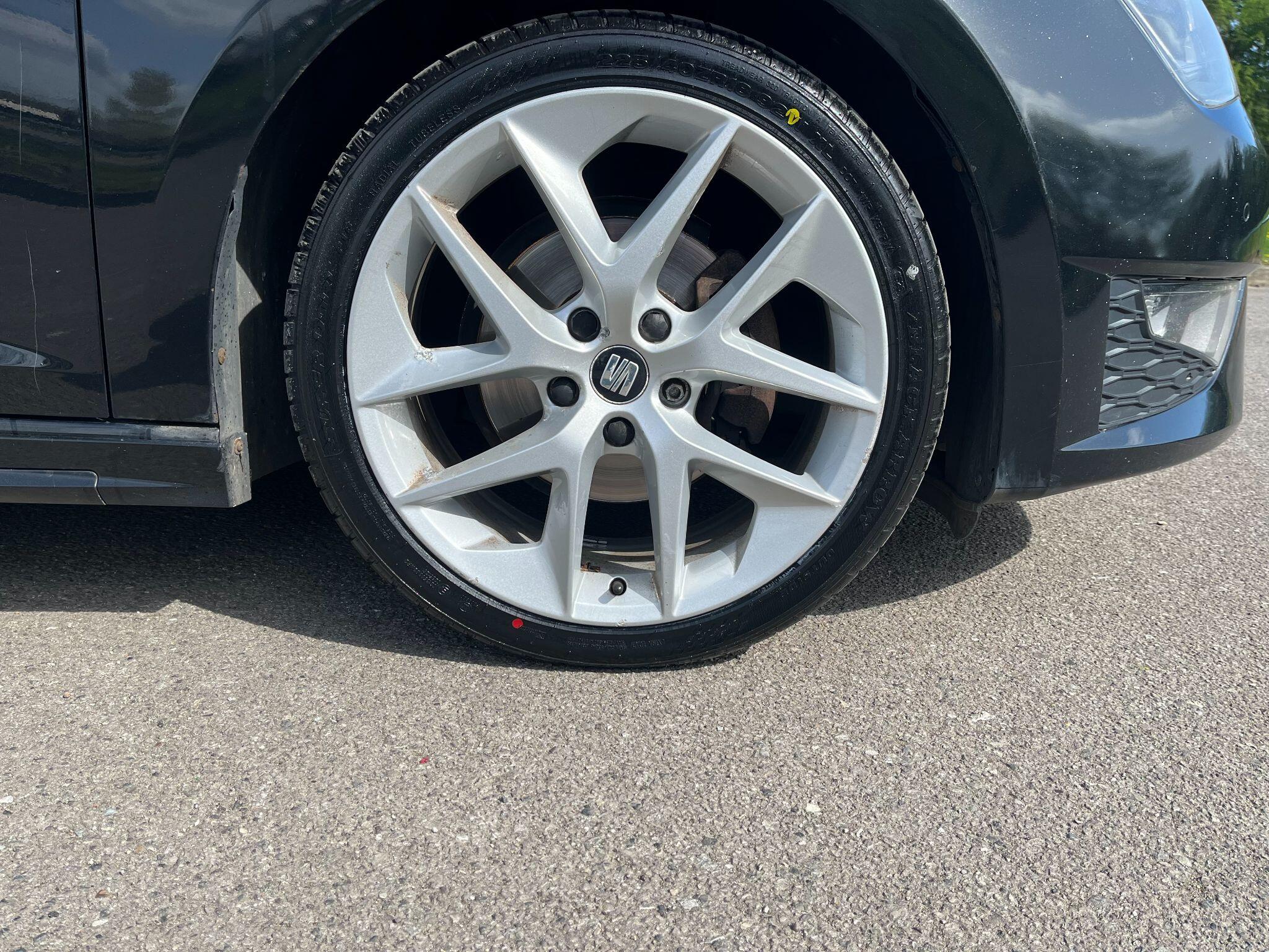 Seat Leon 2.0 TDI CR FR Sport Coupe Euro 5 (s/s) 3dr 3dr Manual 2026