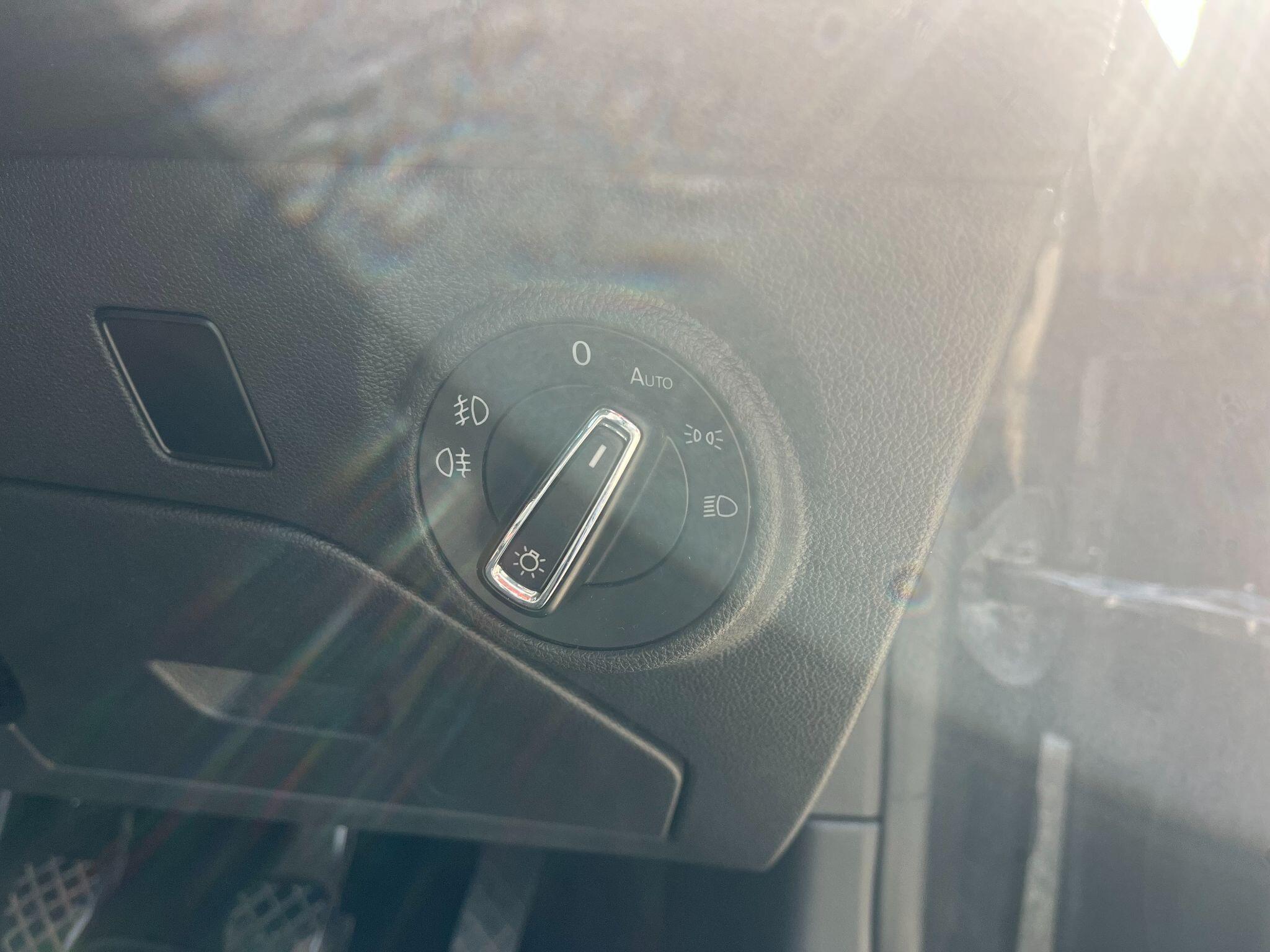 Seat Leon 2.0 TDI CR FR Sport Coupe Euro 5 (s/s) 3dr 3dr Manual 2026