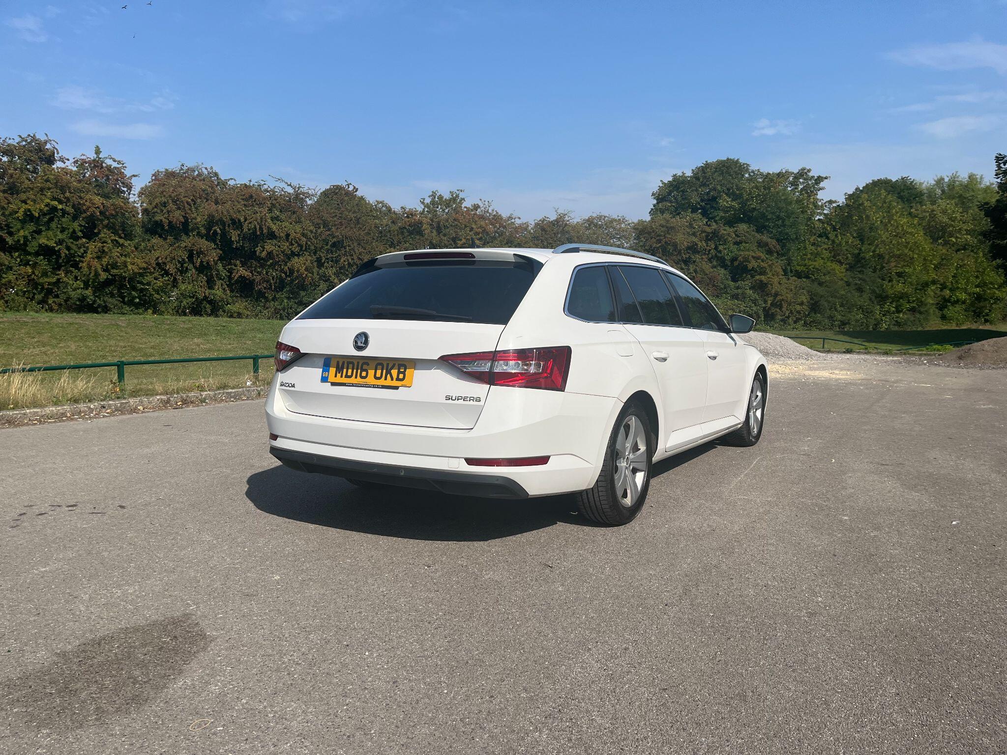 Skoda Superb 2.0 TDI SE Business Euro 6 (s/s) 5dr 5dr Manual 2025