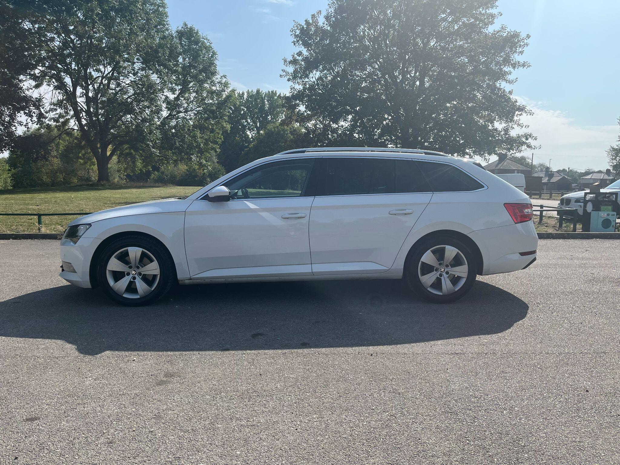 Skoda Superb 2.0 TDI SE Business Euro 6 (s/s) 5dr 5dr Manual 2025