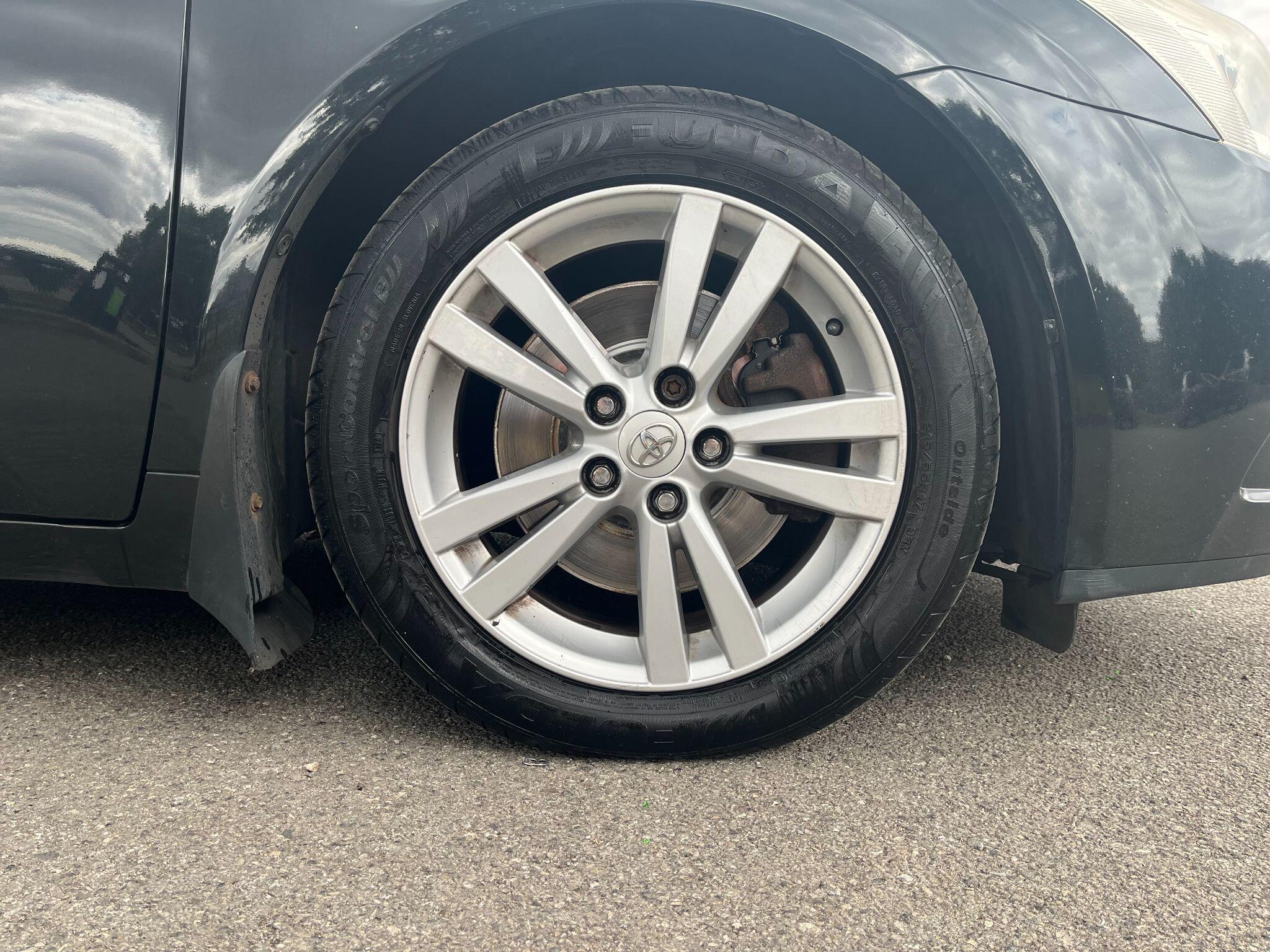 Toyota Avensis 2.2 D-4D T4 Euro 5 4dr 4dr Manual 2025