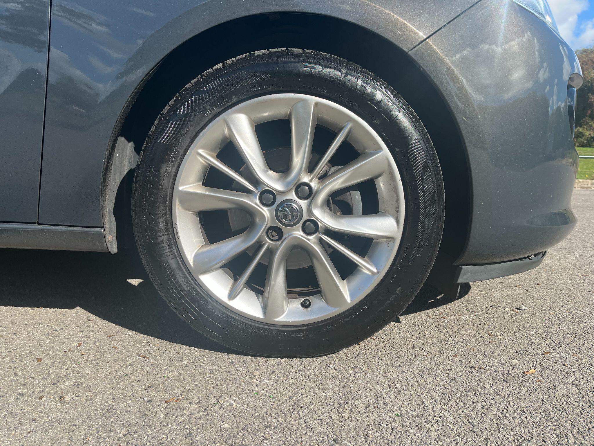 Vauxhall ADAM 1.2 16v JAM Euro 5 3dr 3dr Manual 2025