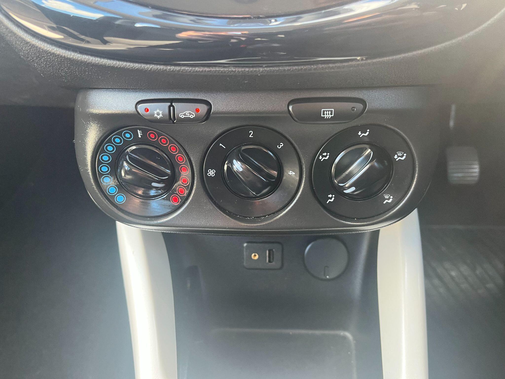 Vauxhall ADAM 1.2 16v JAM Euro 5 3dr 3dr Manual 2025