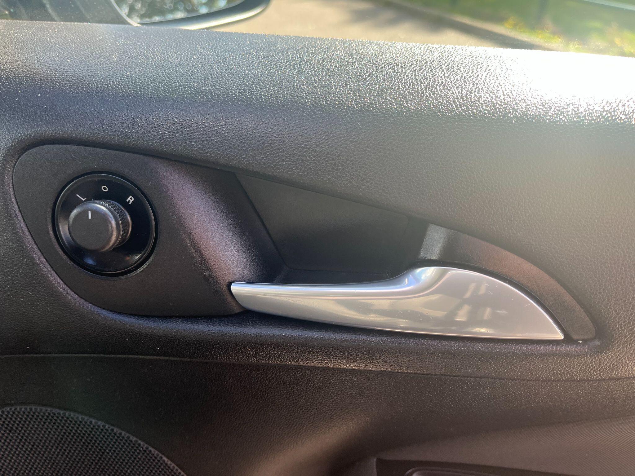 Vauxhall ADAM 1.2 16v JAM Euro 5 3dr 3dr Manual 2025