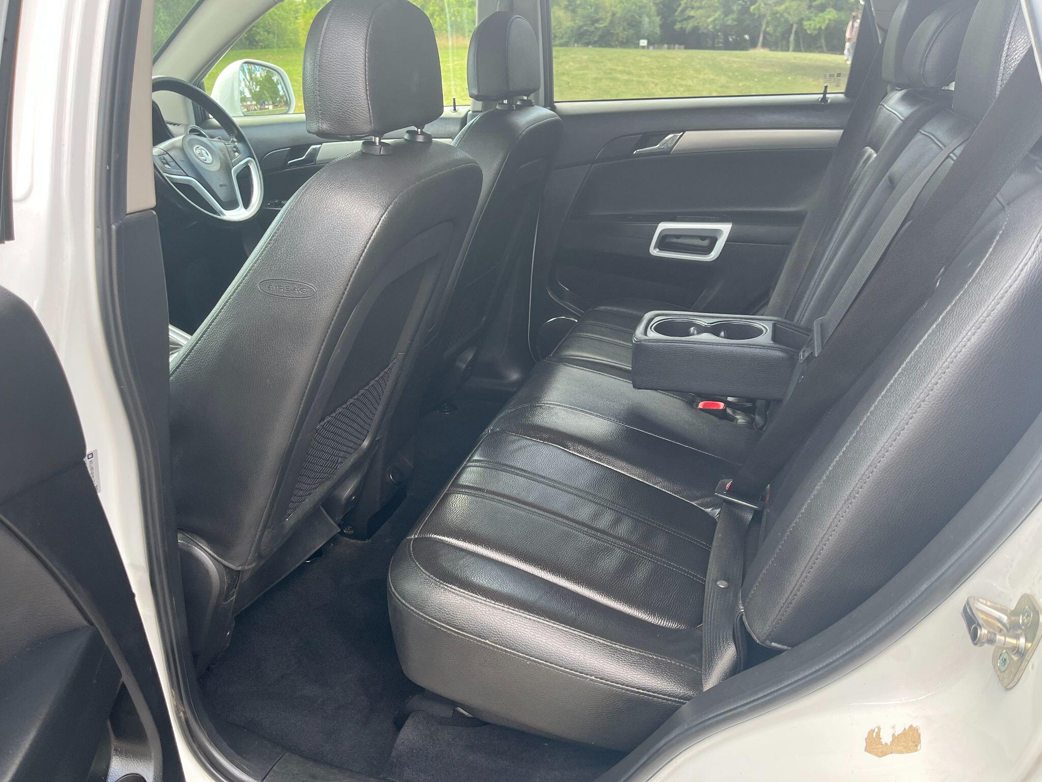 Vauxhall Antara 2.2 CDTi Diamond 2WD Euro 5 (s/s) 5dr 5dr Manual 2025