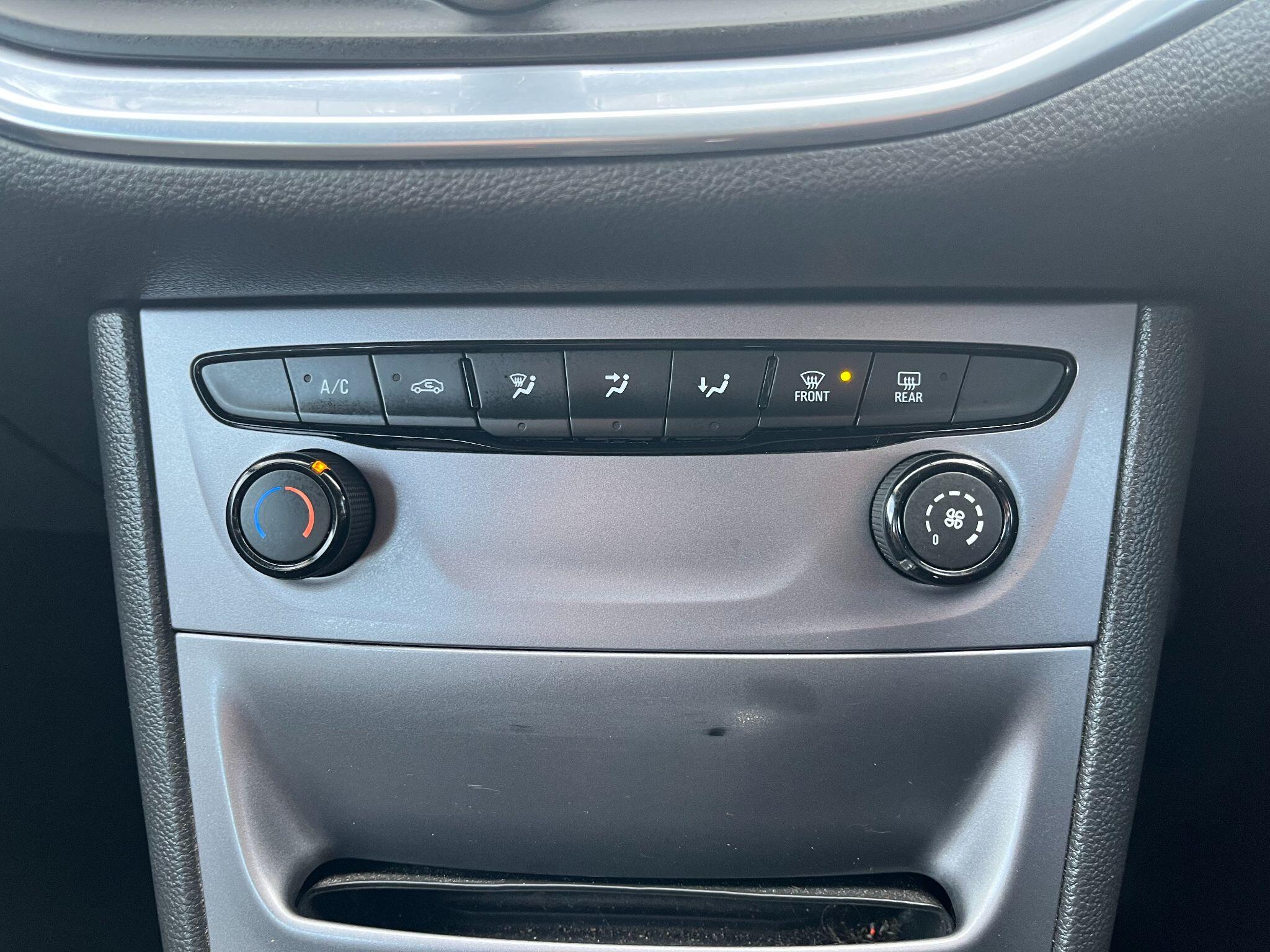 Vauxhall Astra 1.6 CDTi ecoFLEX Design Euro 6 (s/s) 5dr 5dr Manual 2025