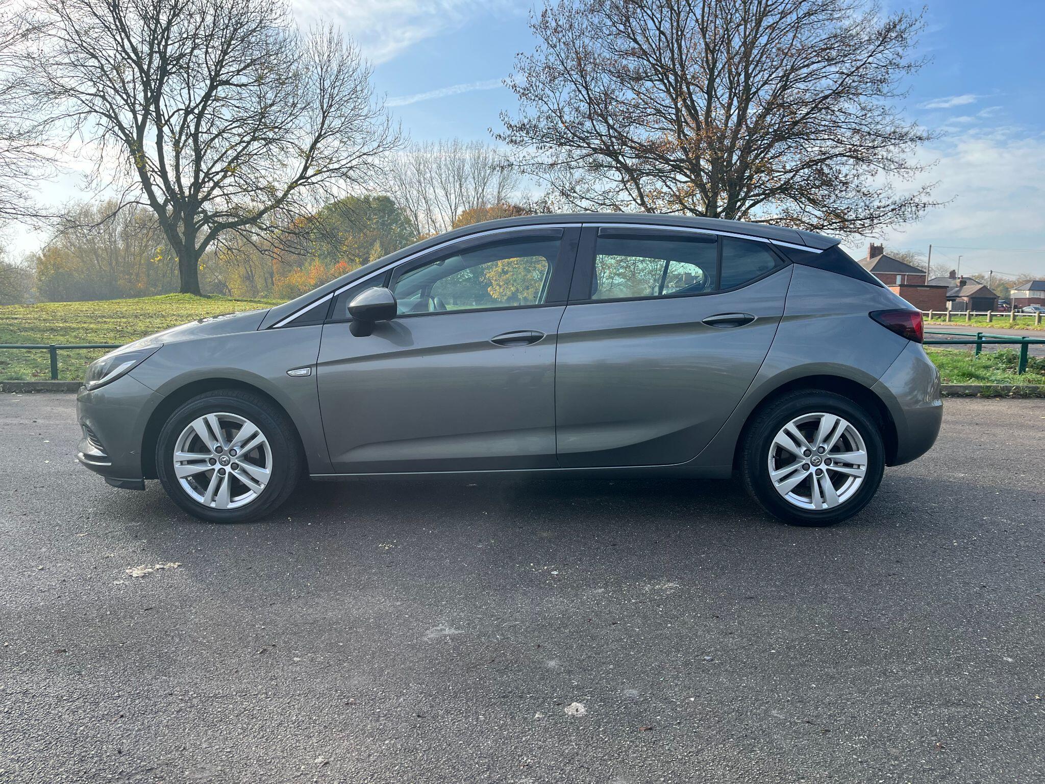 Vauxhall Astra 1.6 CDTi ecoFLEX Design Euro 6 (s/s) 5dr 5dr Manual 2025