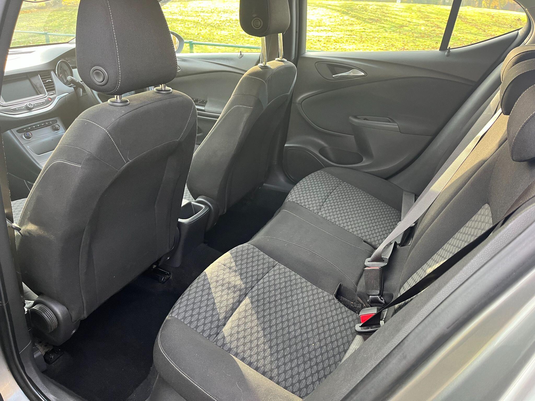 Vauxhall Astra 1.6 CDTi ecoFLEX Design Euro 6 (s/s) 5dr 5dr Manual 2025