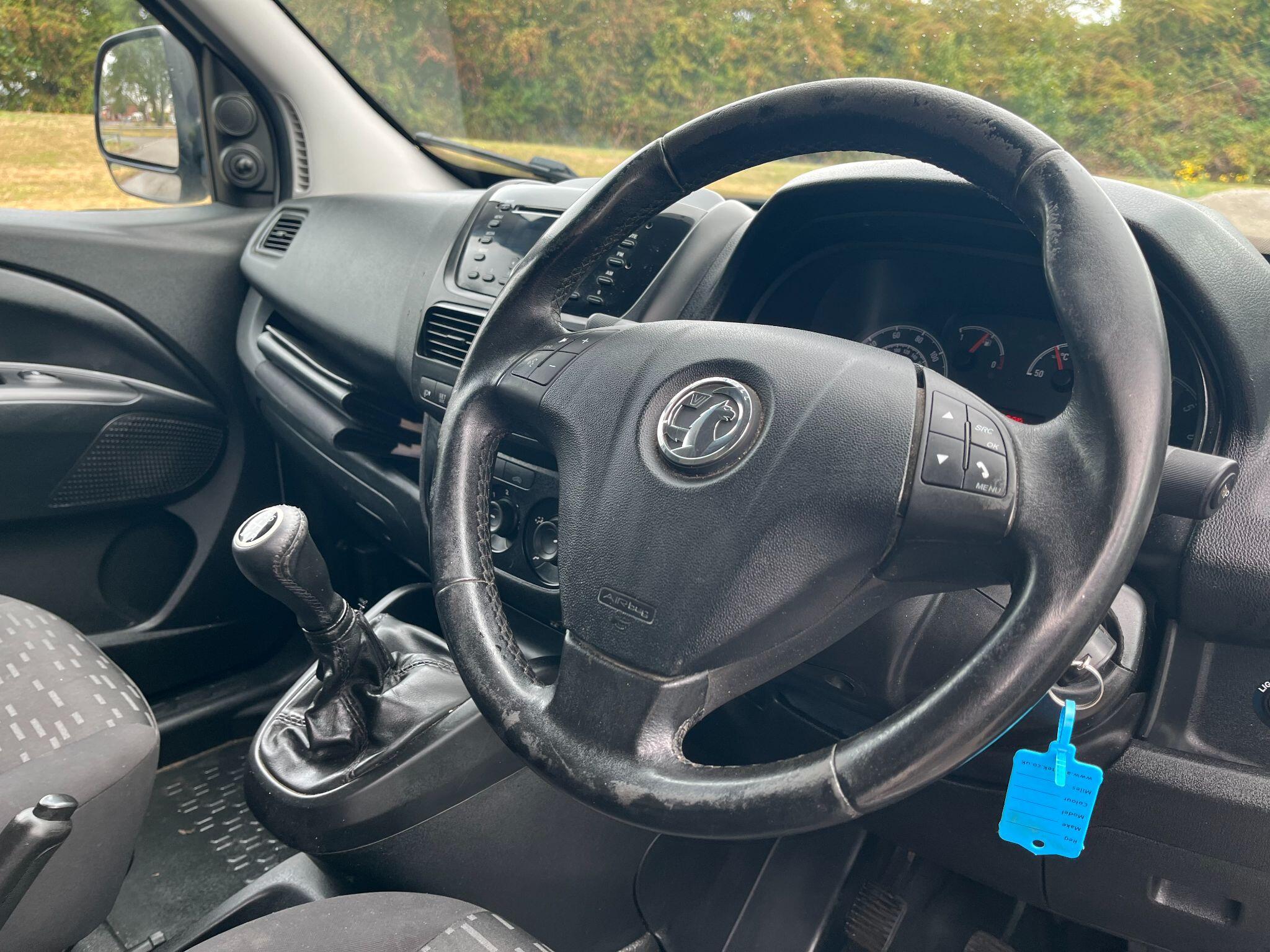 Vauxhall Combo 1.3 CDTi 2300 ecoFLEX 16v FWD L1 H1 (s/s) 3dr 3dr Manual 2025