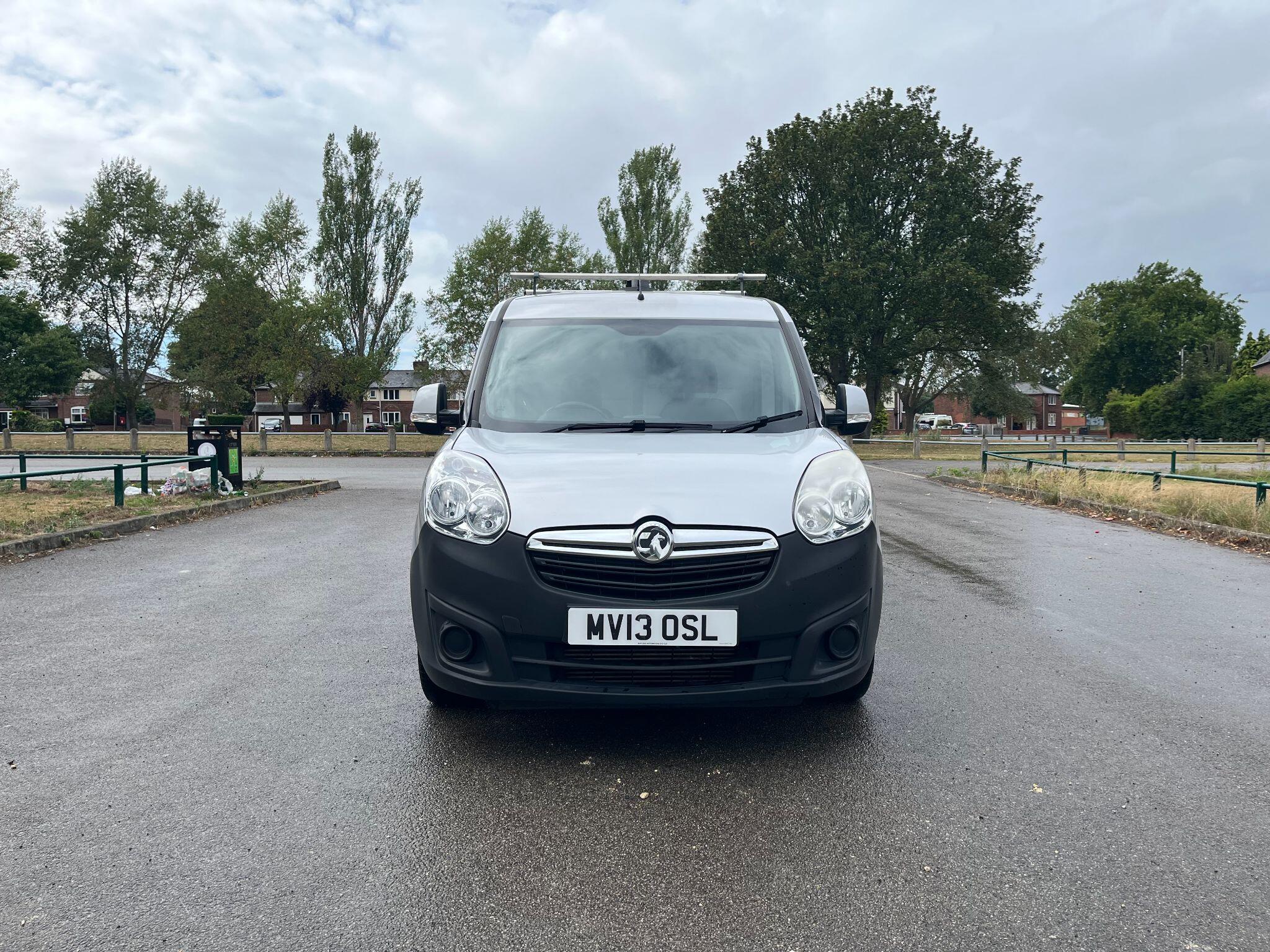 Vauxhall Combo 1.3 CDTi 2300 ecoFLEX 16v FWD L1 H1 (s/s) 3dr 3dr Manual 2025