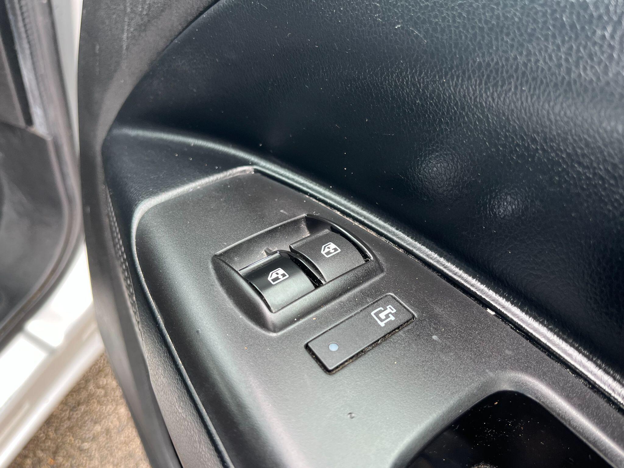 Vauxhall Combo 1.3 CDTi 2300 ecoFLEX 16v FWD L1 H1 (s/s) 3dr 3dr Manual 2025