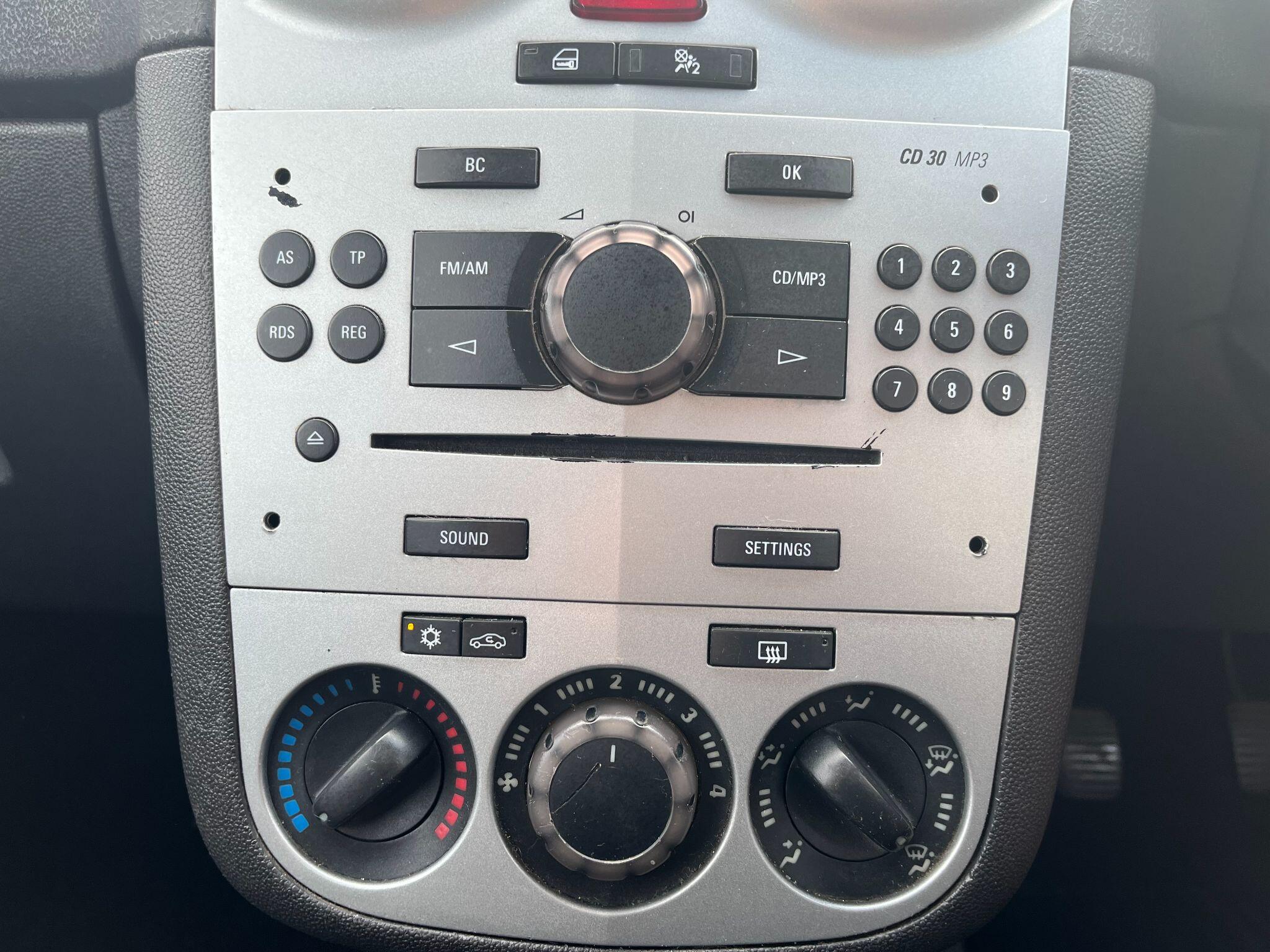 Vauxhall Corsa 1.2i ecoFLEX 16V SXi Euro 5 (s/s) 3dr (A/C) 3dr Manual 2025