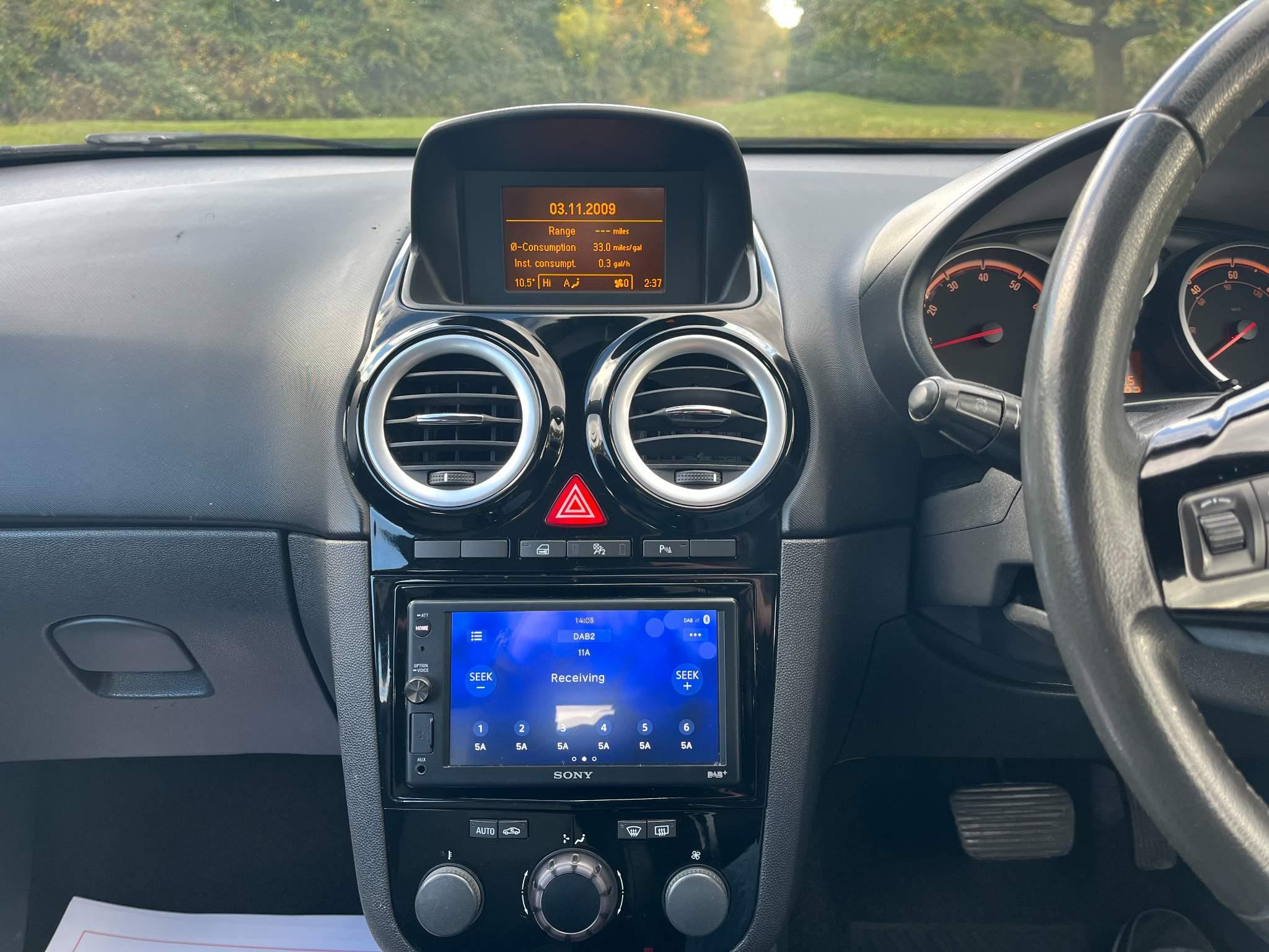 Vauxhall Corsa 1.4i 16v Design 3dr (a/c) 3dr Automatic 2025