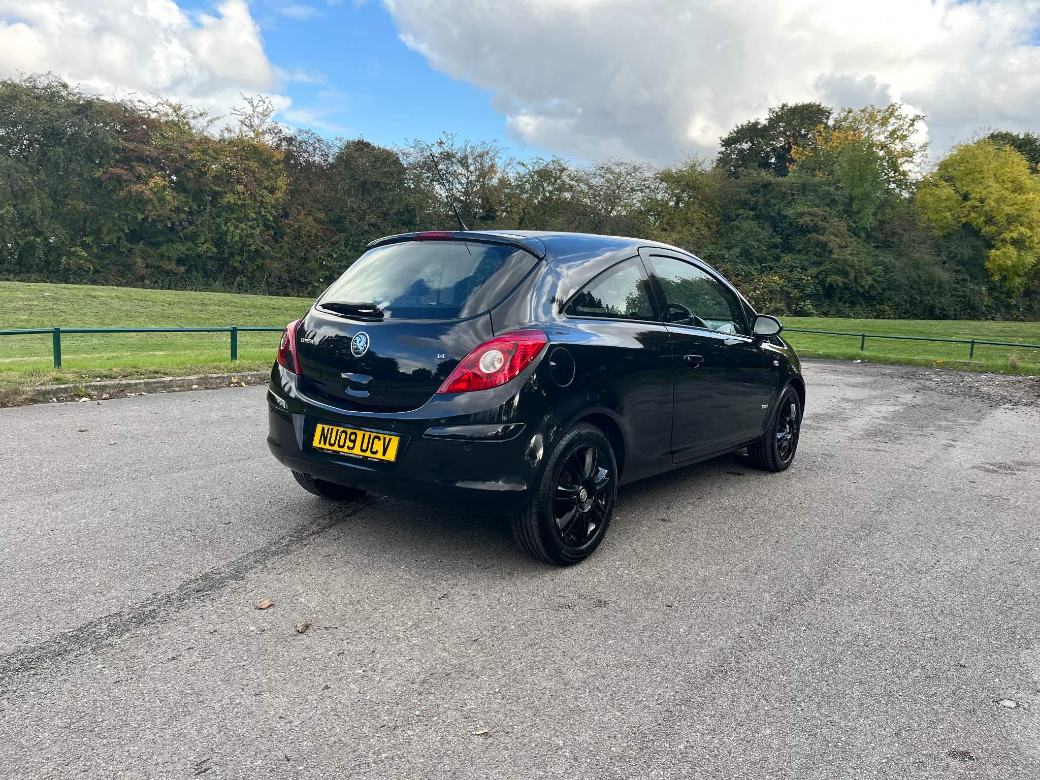 Vauxhall Corsa 1.4i 16v Design 3dr (a/c) 3dr Automatic 2025