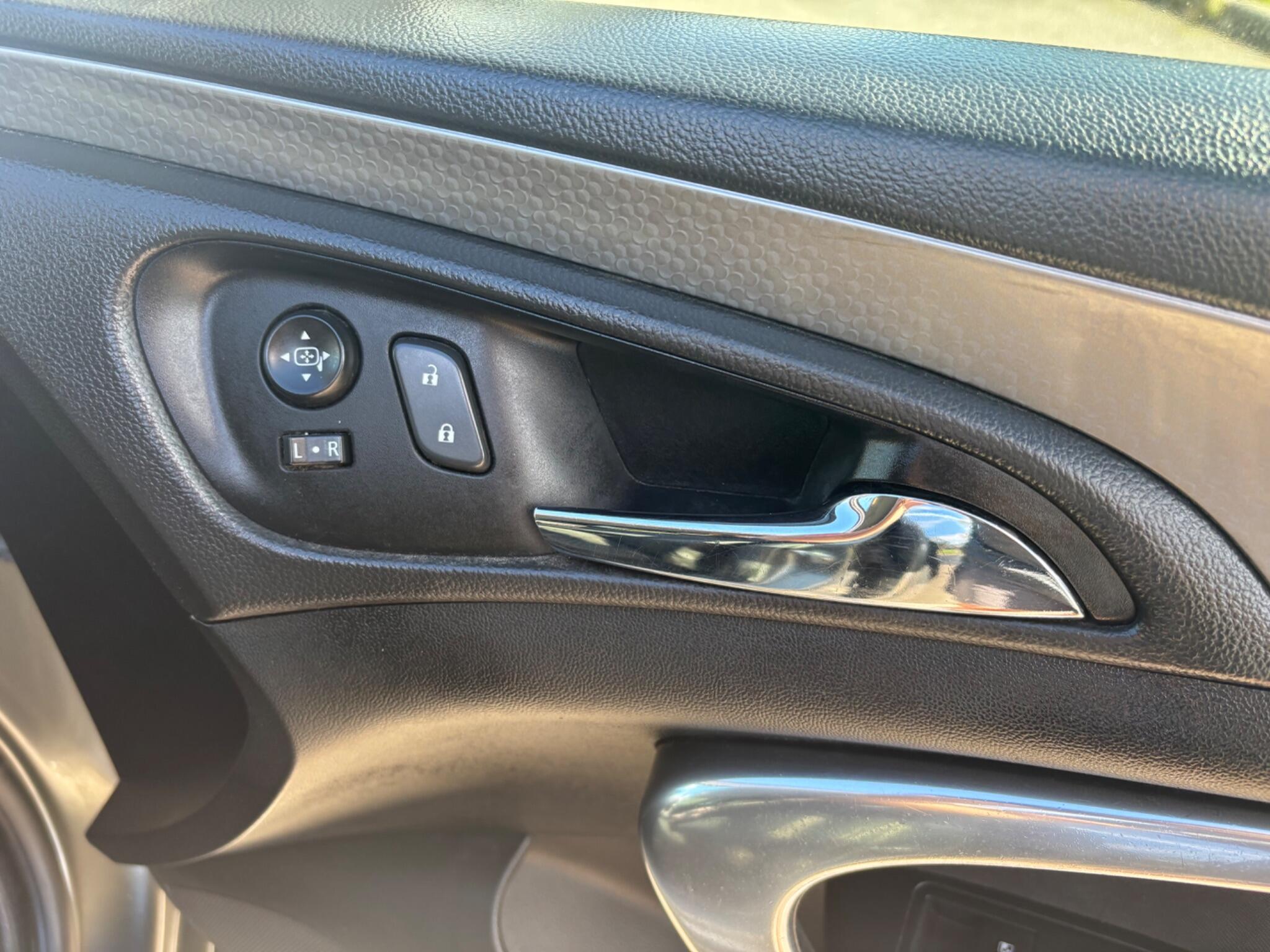 Vauxhall Insignia 2.0 CDTi ecoFLEX Design Nav Euro 6 (s/s) 5dr 5dr Manual 2025