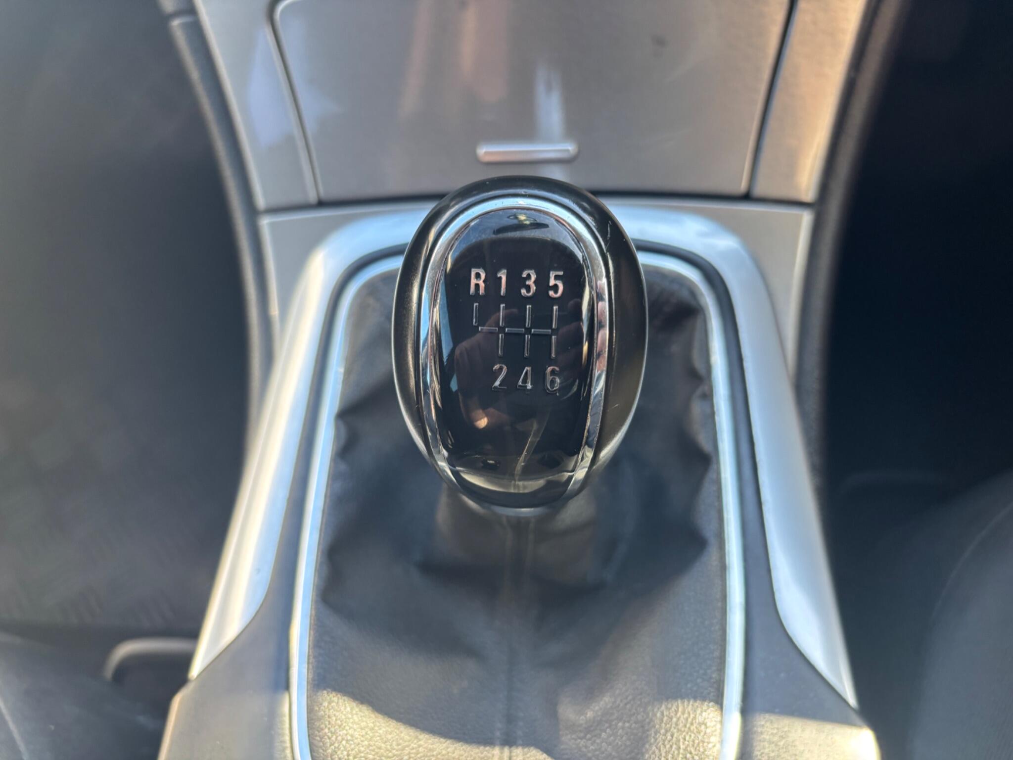 Vauxhall Insignia 2.0 CDTi ecoFLEX Design Nav Euro 6 (s/s) 5dr 5dr Manual 2025