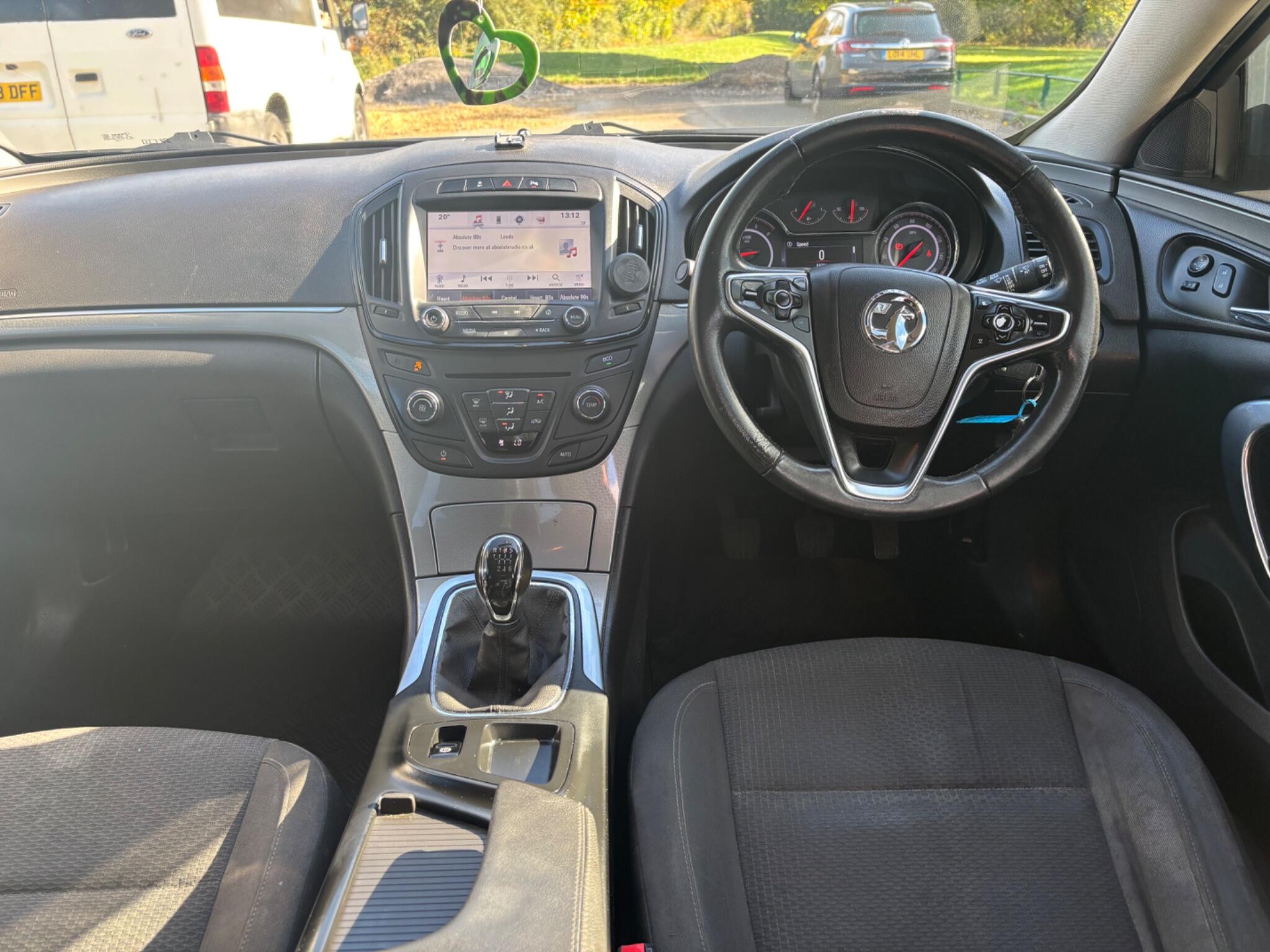 Vauxhall Insignia 2.0 CDTi ecoFLEX Design Nav Euro 6 (s/s) 5dr 5dr Manual 2025