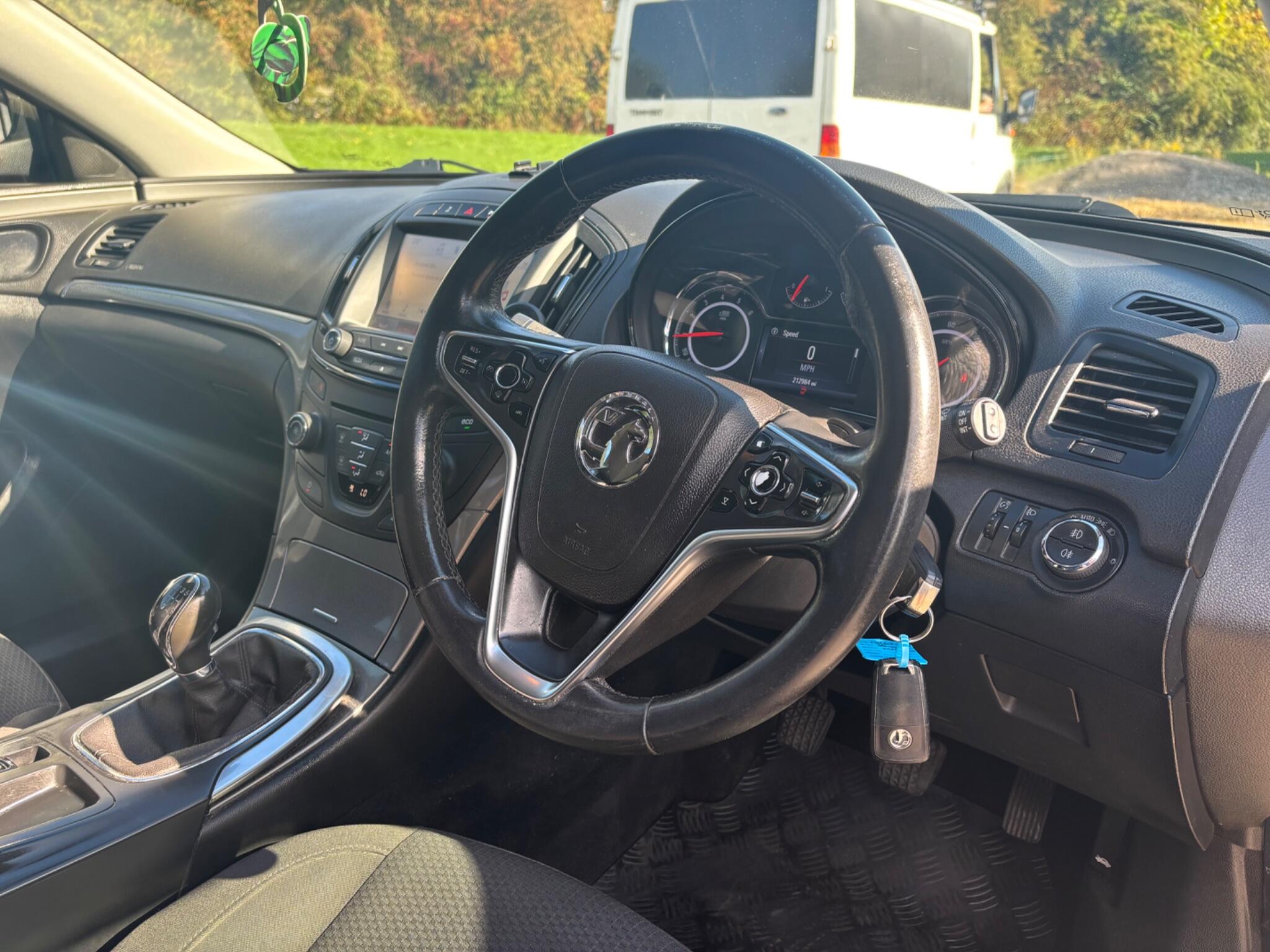 Vauxhall Insignia 2.0 CDTi ecoFLEX Design Nav Euro 6 (s/s) 5dr 5dr Manual 2025