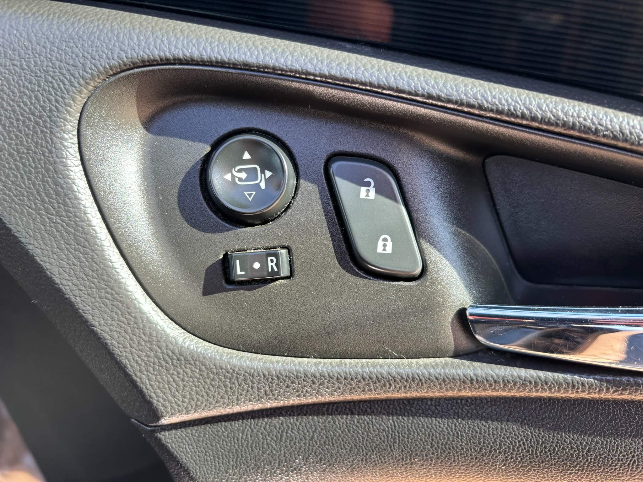 Vauxhall Insignia 2.0 CDTi ecoFLEX Elite Nav Euro 5 (s/s) 5dr 5dr Manual 2025