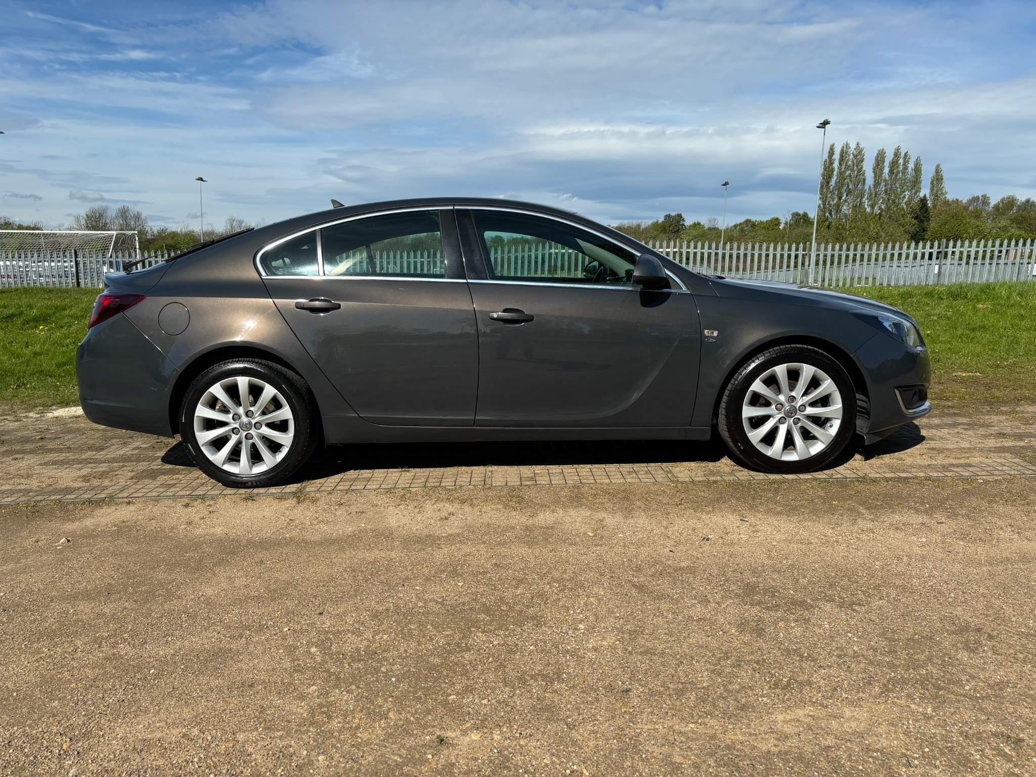 Vauxhall Insignia 2.0 CDTi ecoFLEX Elite Nav Euro 5 (s/s) 5dr 5dr Manual 2025