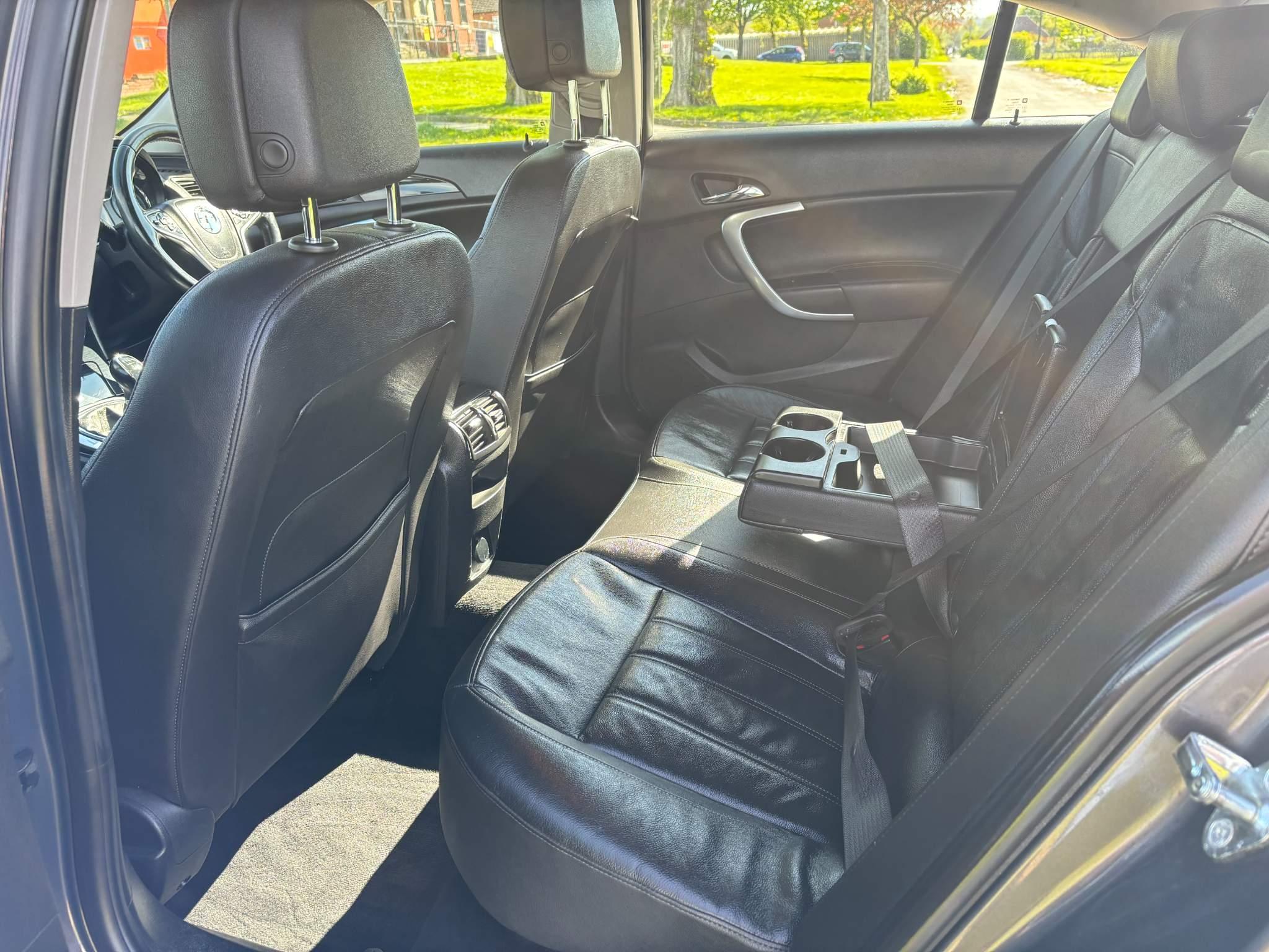 Vauxhall Insignia 2.0 CDTi ecoFLEX Elite Nav Euro 5 (s/s) 5dr 5dr Manual 2025