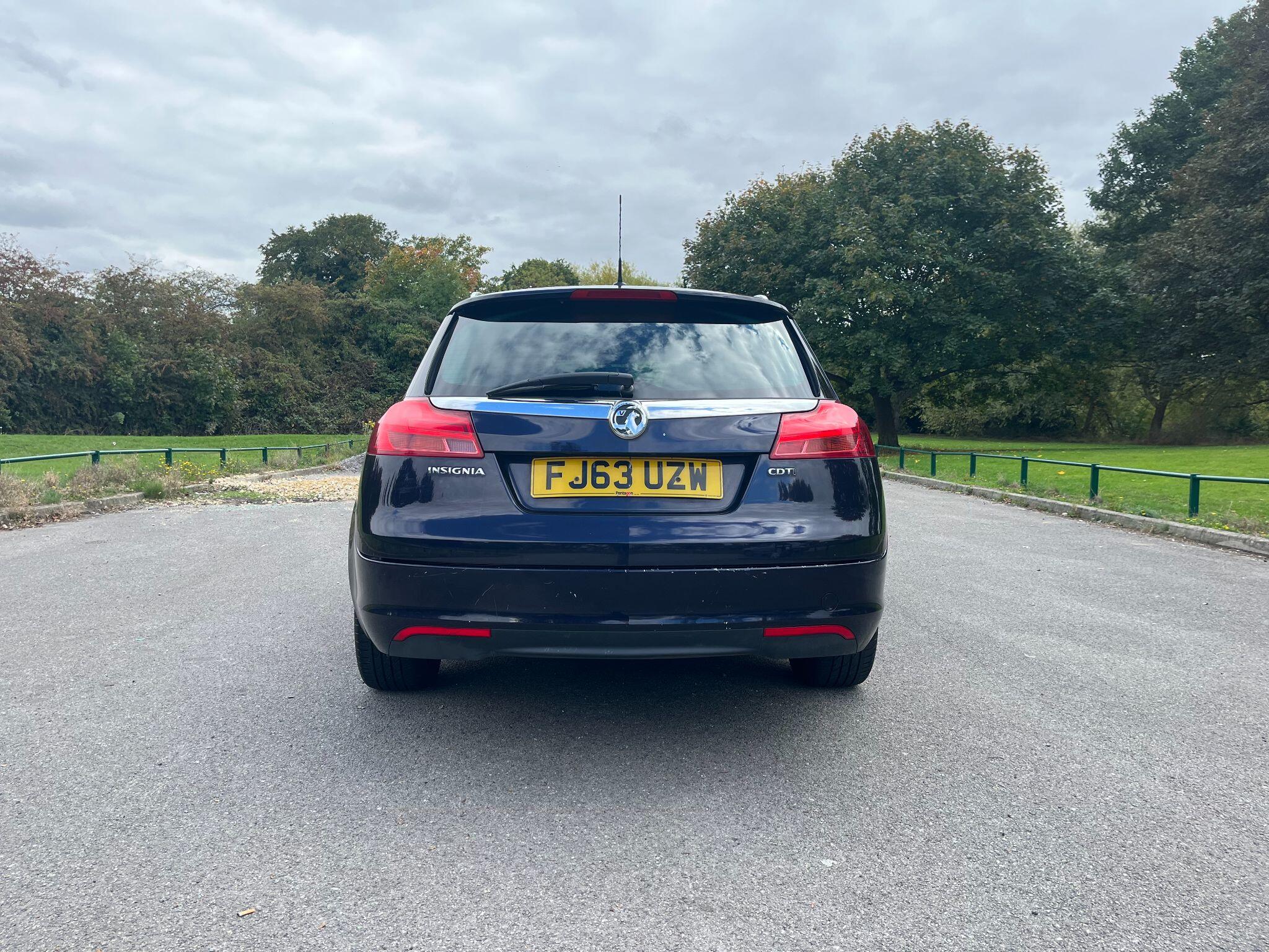 Vauxhall Insignia 2.0 CDTi ecoFLEX Exclusiv Sports Tourer Euro 5 (s/s) 5dr 5dr Manual 2025