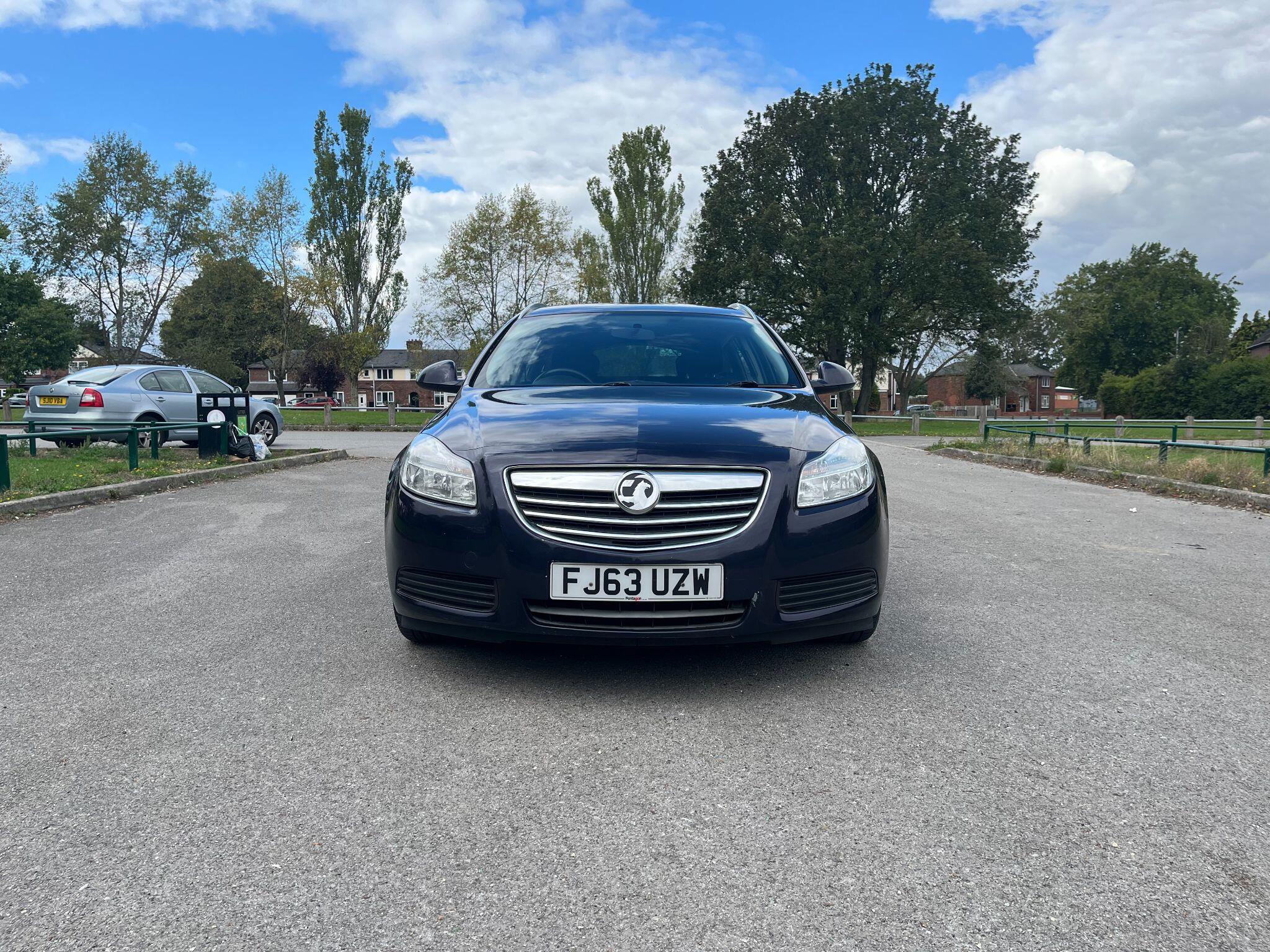 Vauxhall Insignia 2.0 CDTi ecoFLEX Exclusiv Sports Tourer Euro 5 (s/s) 5dr 5dr Manual 2025